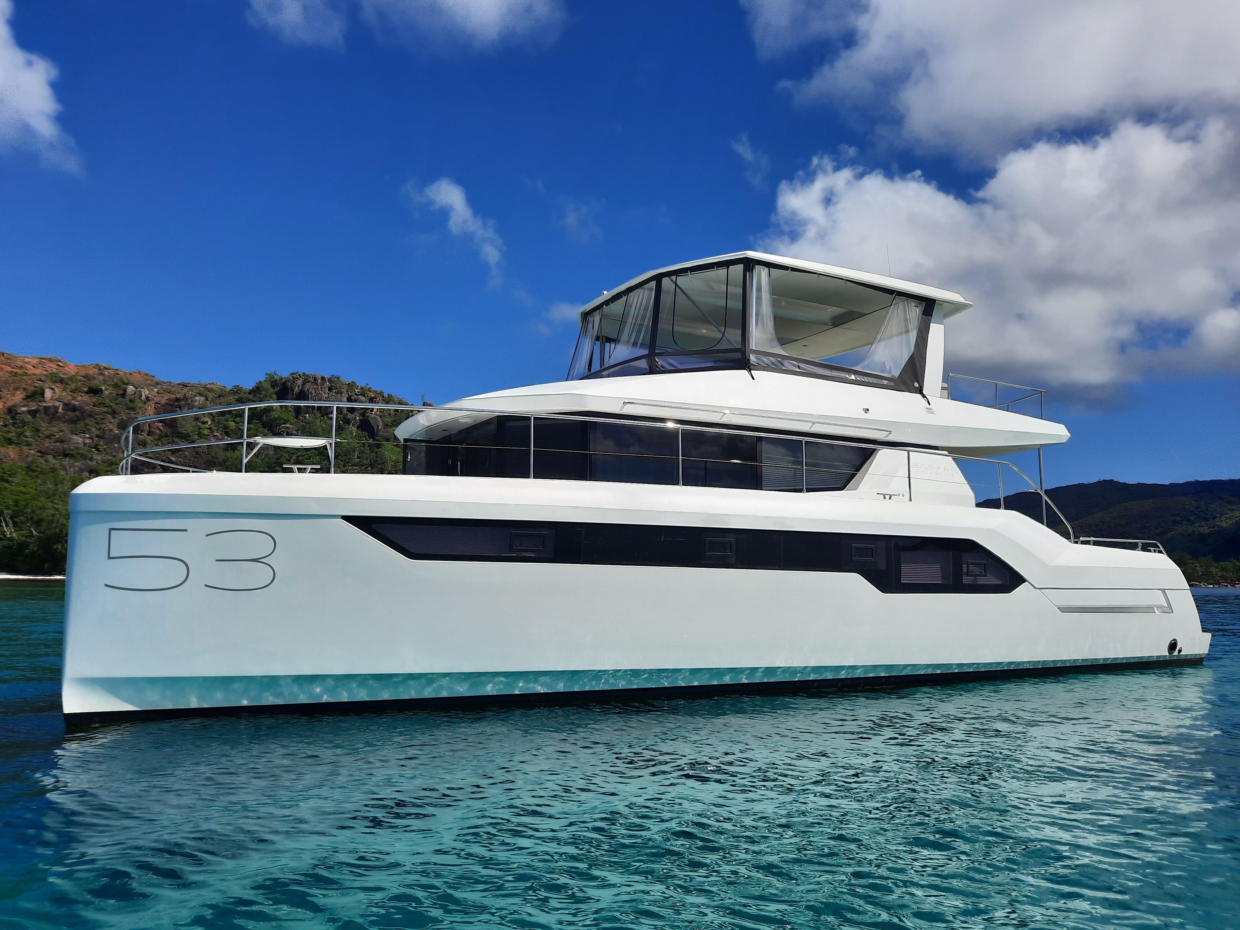4000x3000 Leopard 53 Powercat Power Catamaran DADALAH