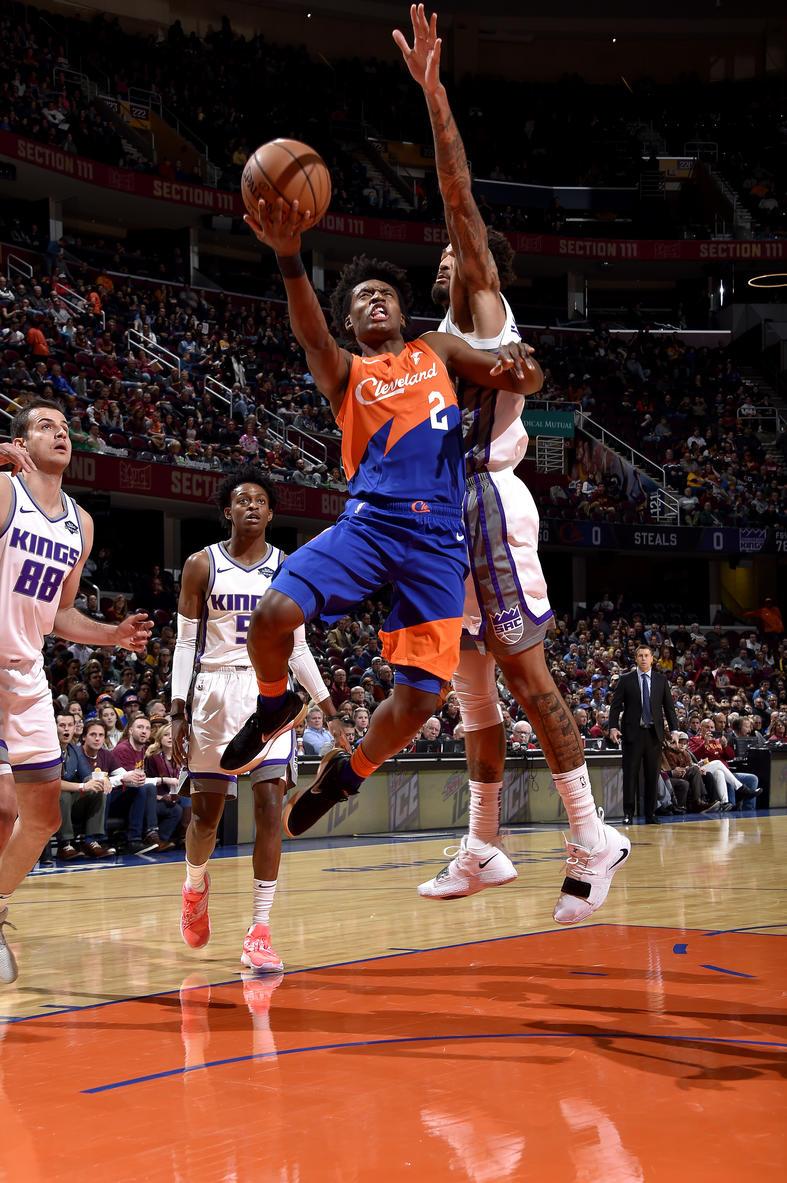 787x1183 2018 19 Season Snapshots: Collin Sexton Photo Gallery