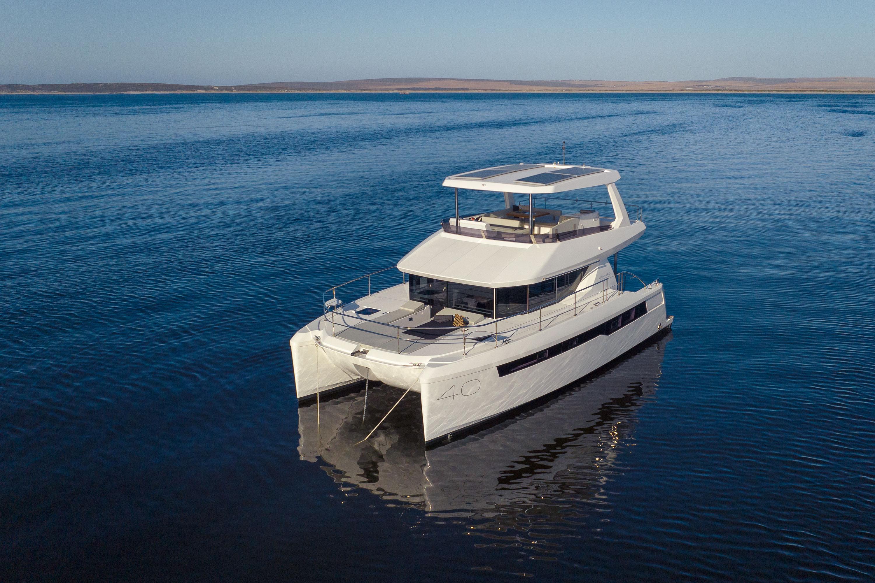 3000x2000 Leopard 40 Powercat. Leopard Catamarans US