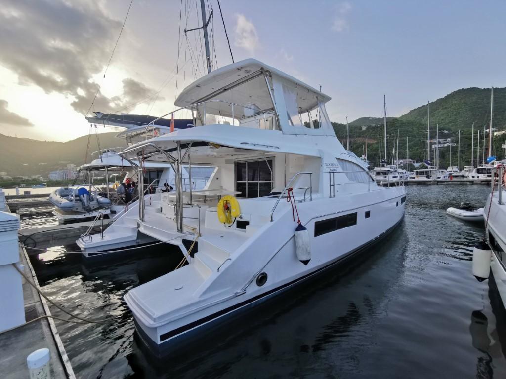 1024x768 Leopard 51 Powercat, Road Town British Virgin Islands