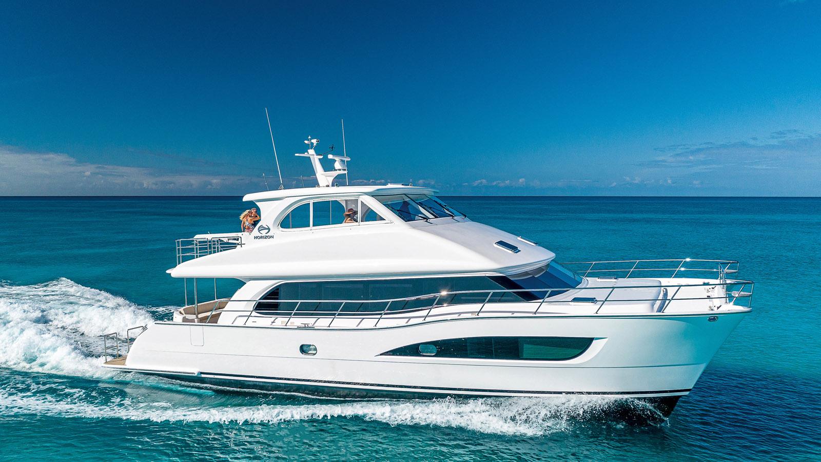 1600x900 Horizon Yacht Europe Horizon PowerCat Sold