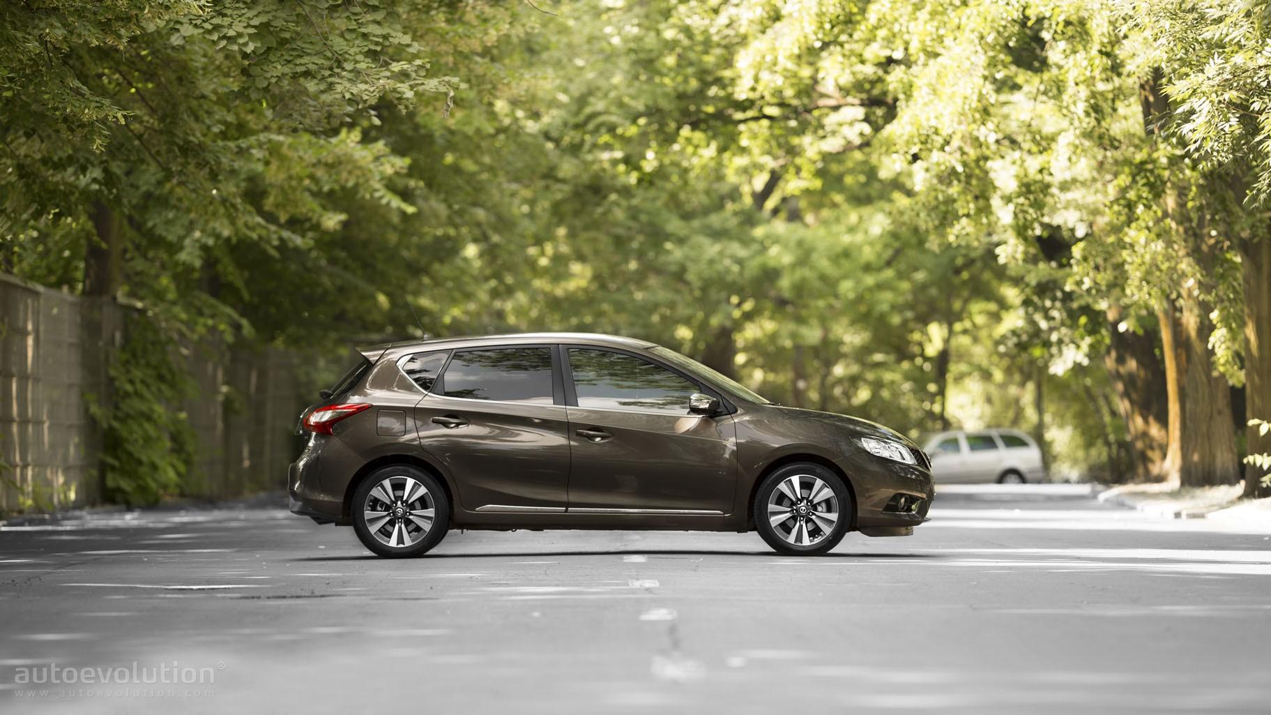 1823x1025 Nissan Pulsar Wallpaper: More than Decent
