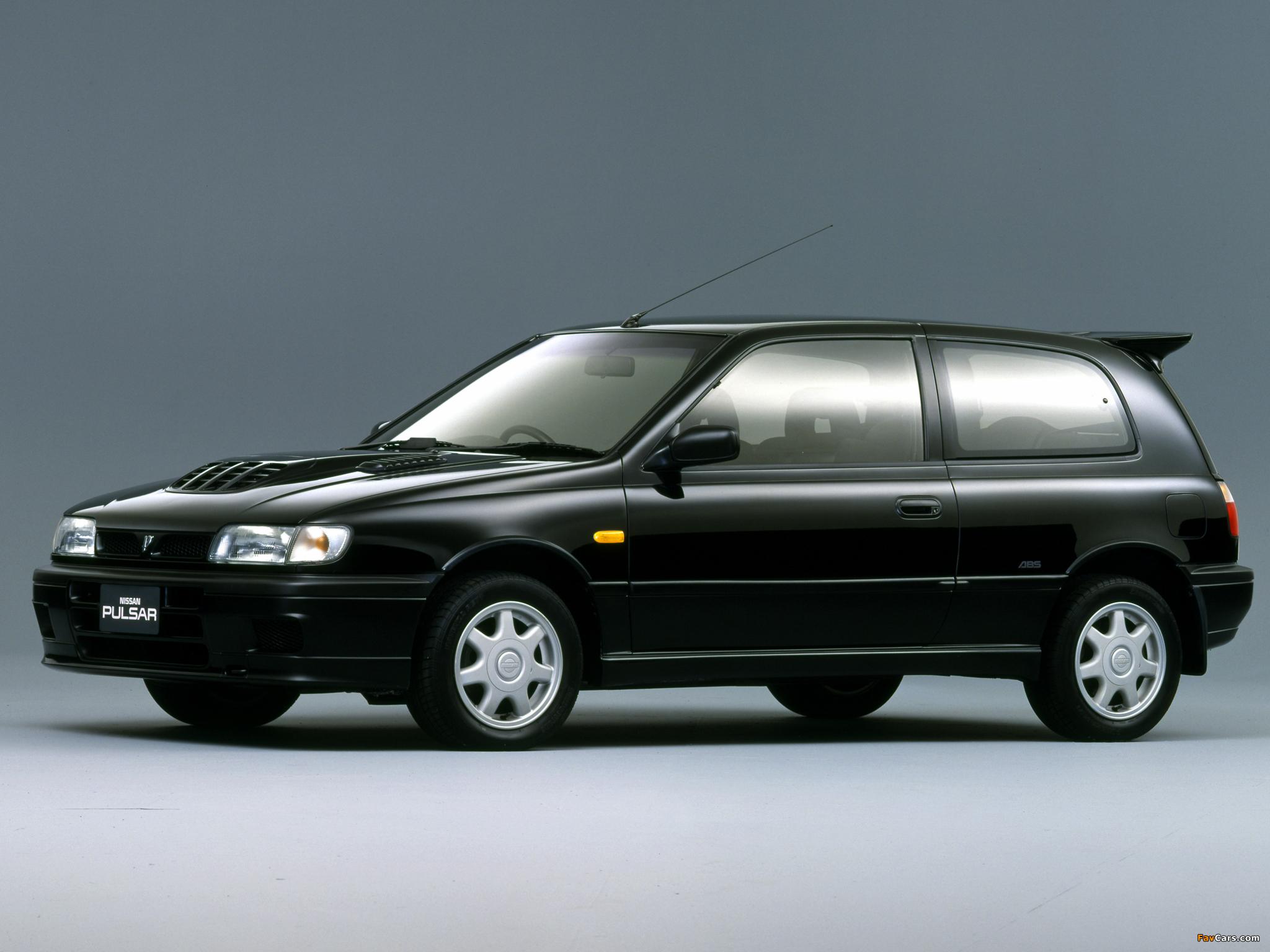 2048x1536 Nissan Pulsar GTI Ra (RNN14) 1990–94 Photo (2048x1536)