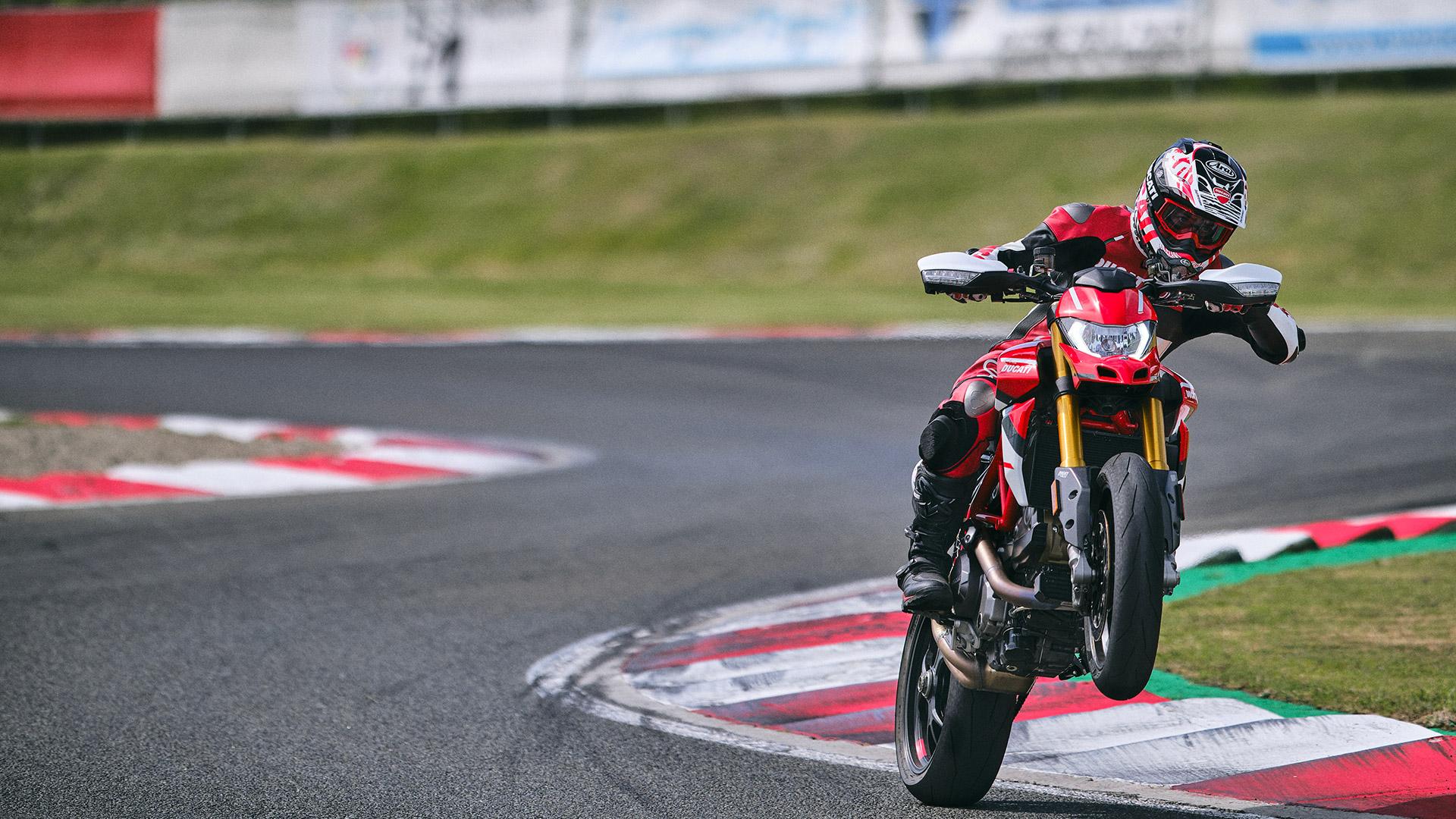 1920x1080 New 2023 Ducati Hypermotard 950 SP, New Haven VT. Specs, Price, Photo