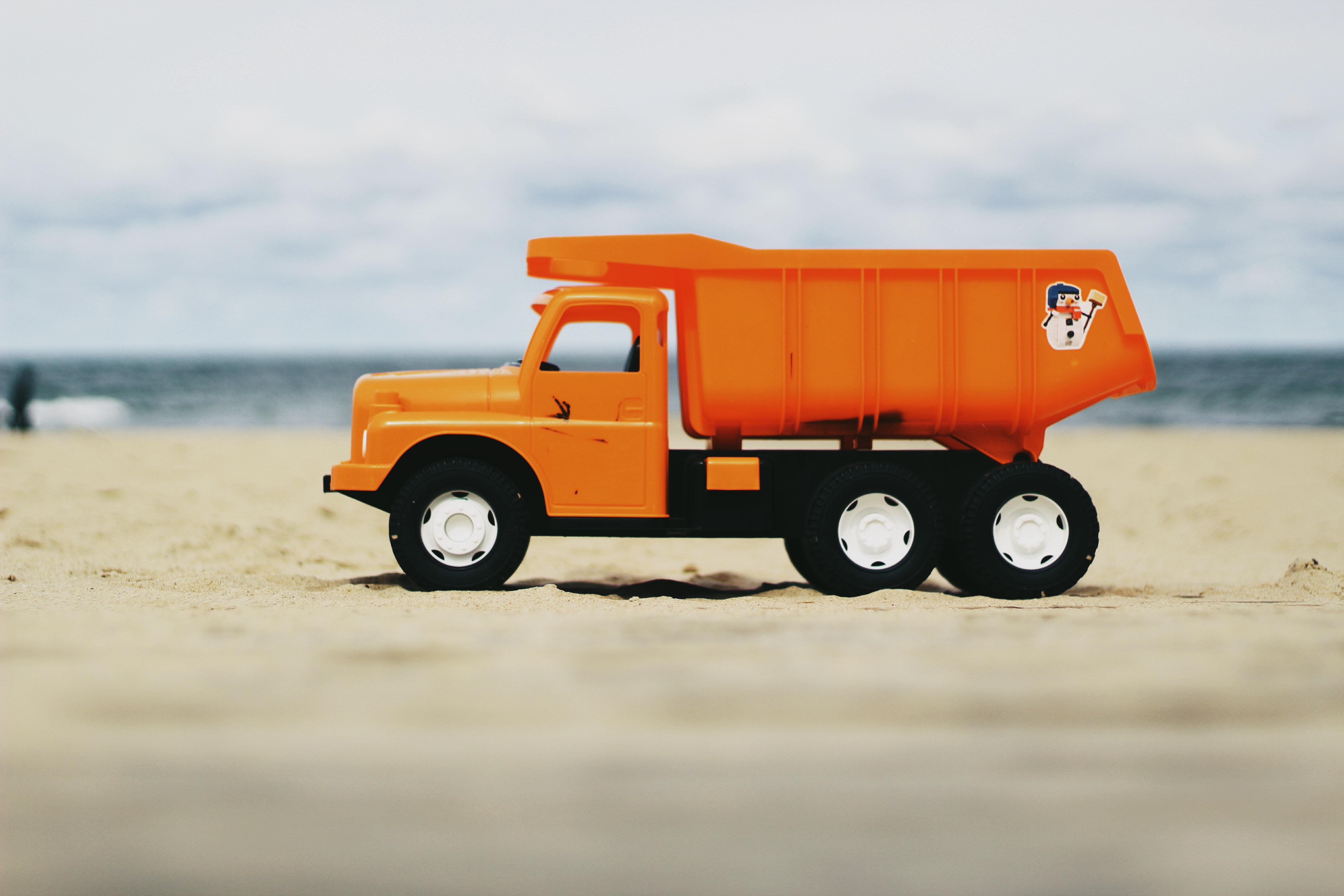 Small Dump Truck Wallpapers - Top Free Small Dump Truck Backgrounds