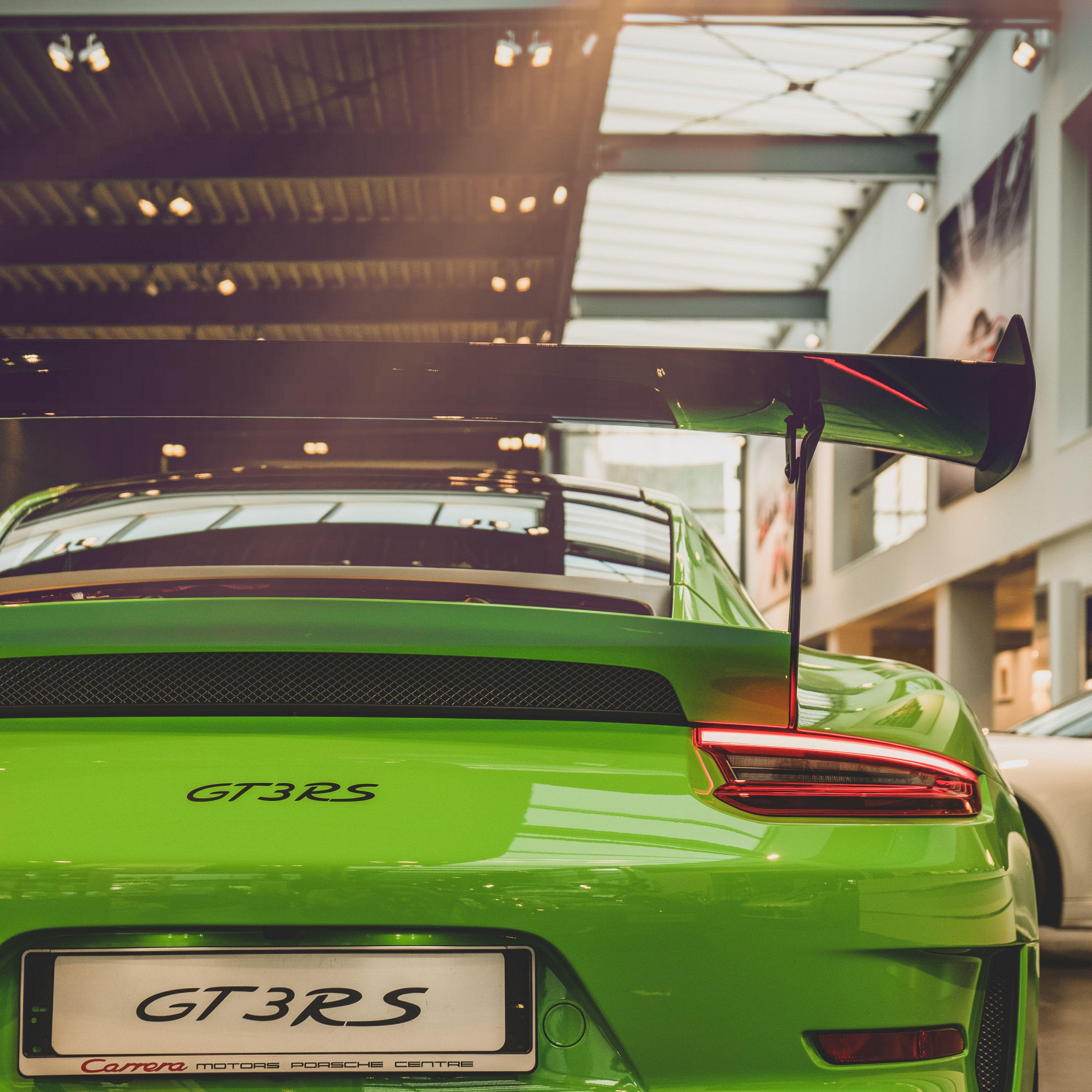 3415x3415 Download wallpaper 3415x3415 porsche 911 gt3 rs, porsche porsche, green, rear view ipad pro 12.9 retina for parallax HD background