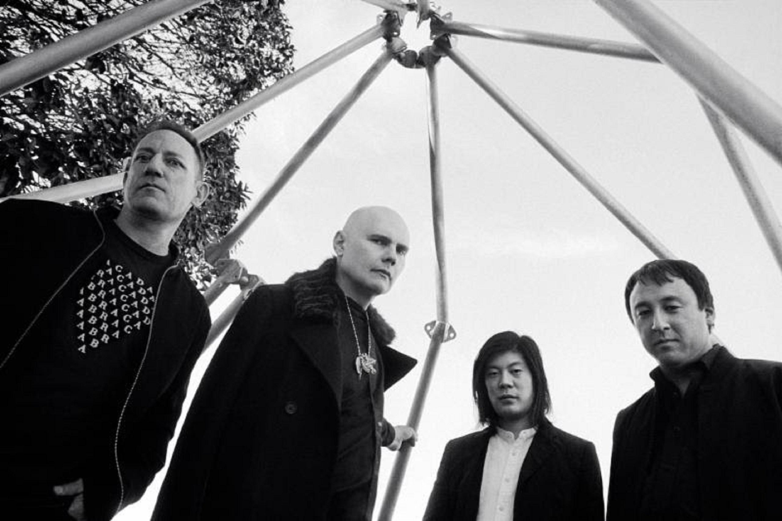 2560x1705 The Smashing Pumpkins Featuring Original Members Announce First Tour Since 2000
