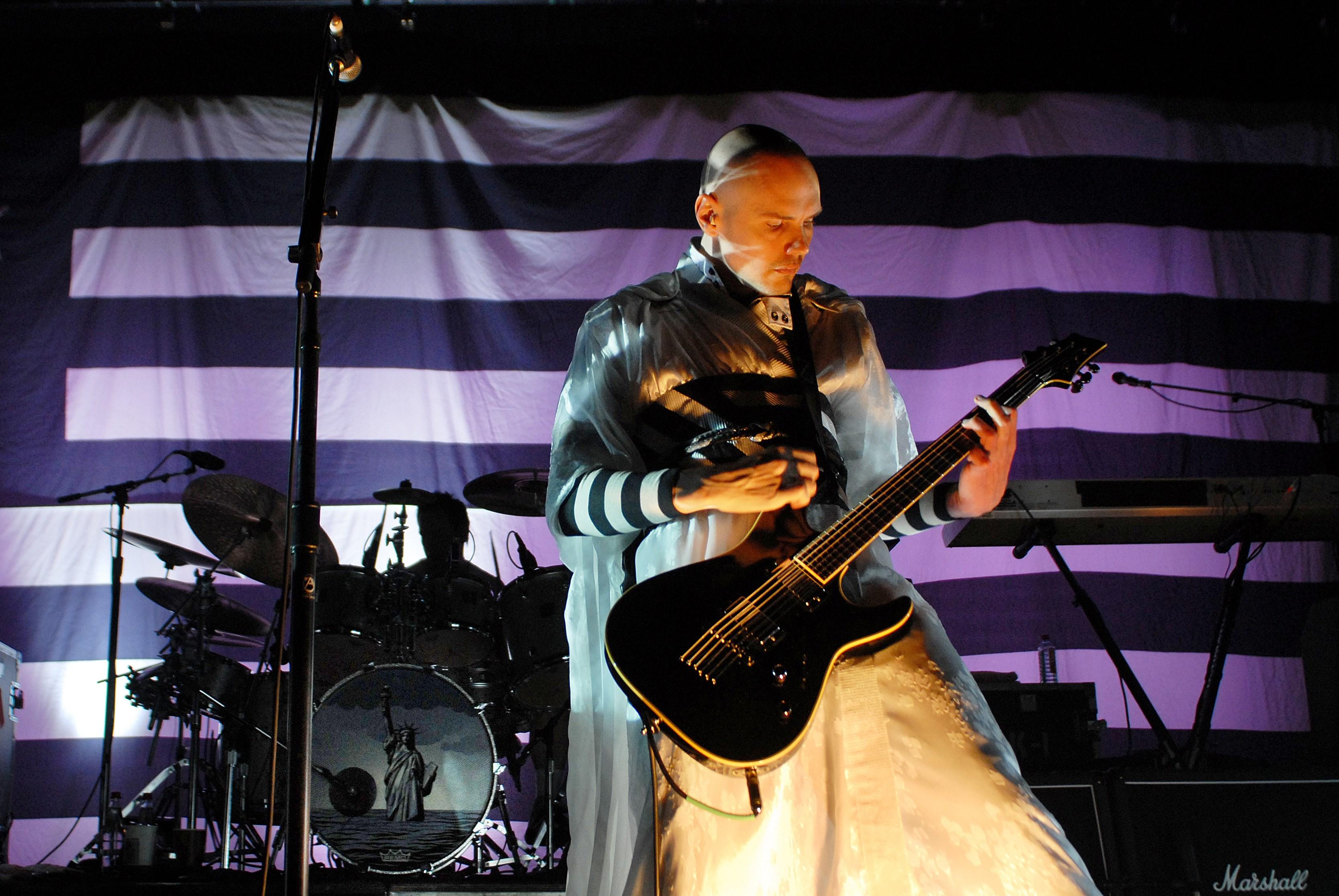 3331x2230 The smashing pumpkins, Band, Night, Light, Girl.me!