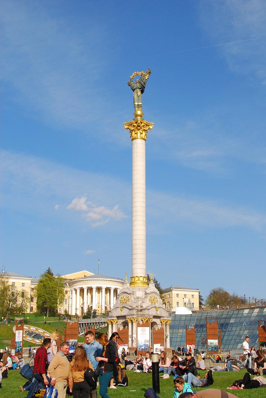 856x1280 Download free photo of Kyiv, kiev, ukraine, travel, maidan