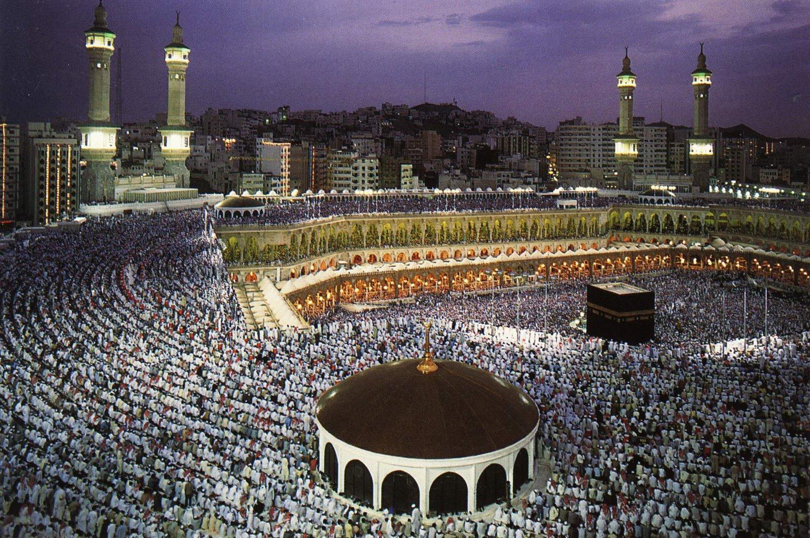 1600x1063 Hajj Pilgrimage HD Wallpaper