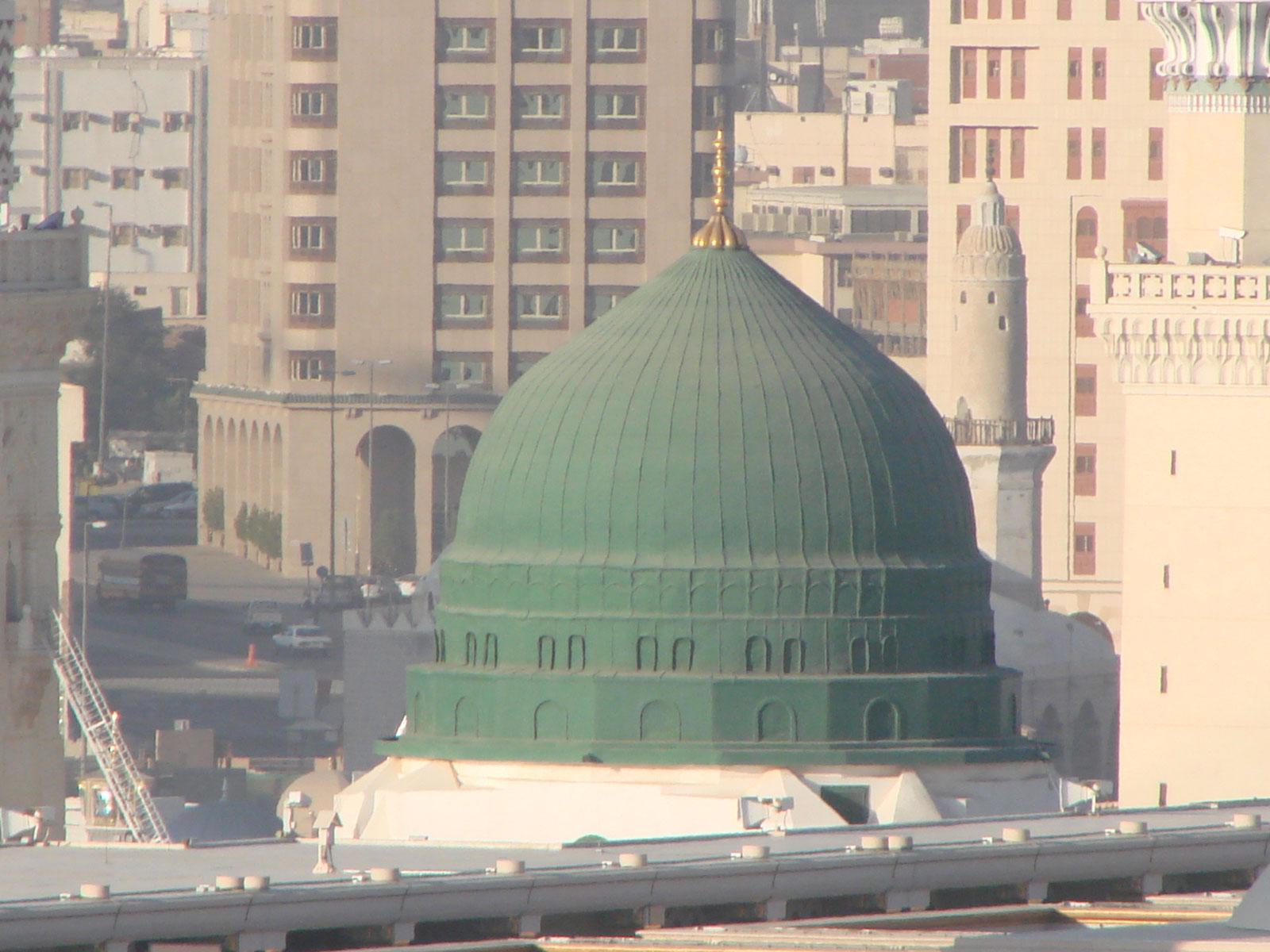 1600x1200 Madina and Makkah Wallpaper