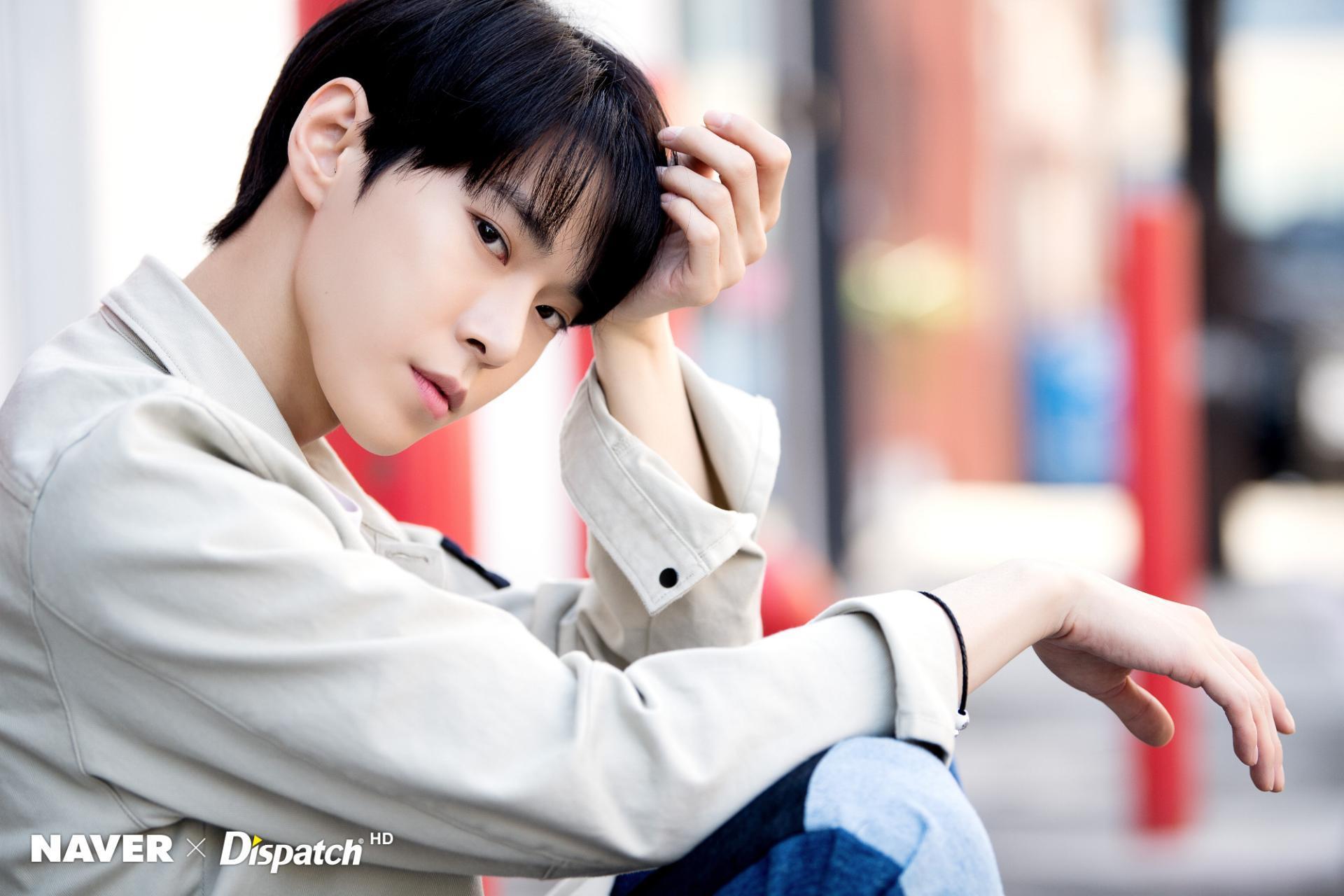1920x1280 Doyoung Desktop Wallpaper