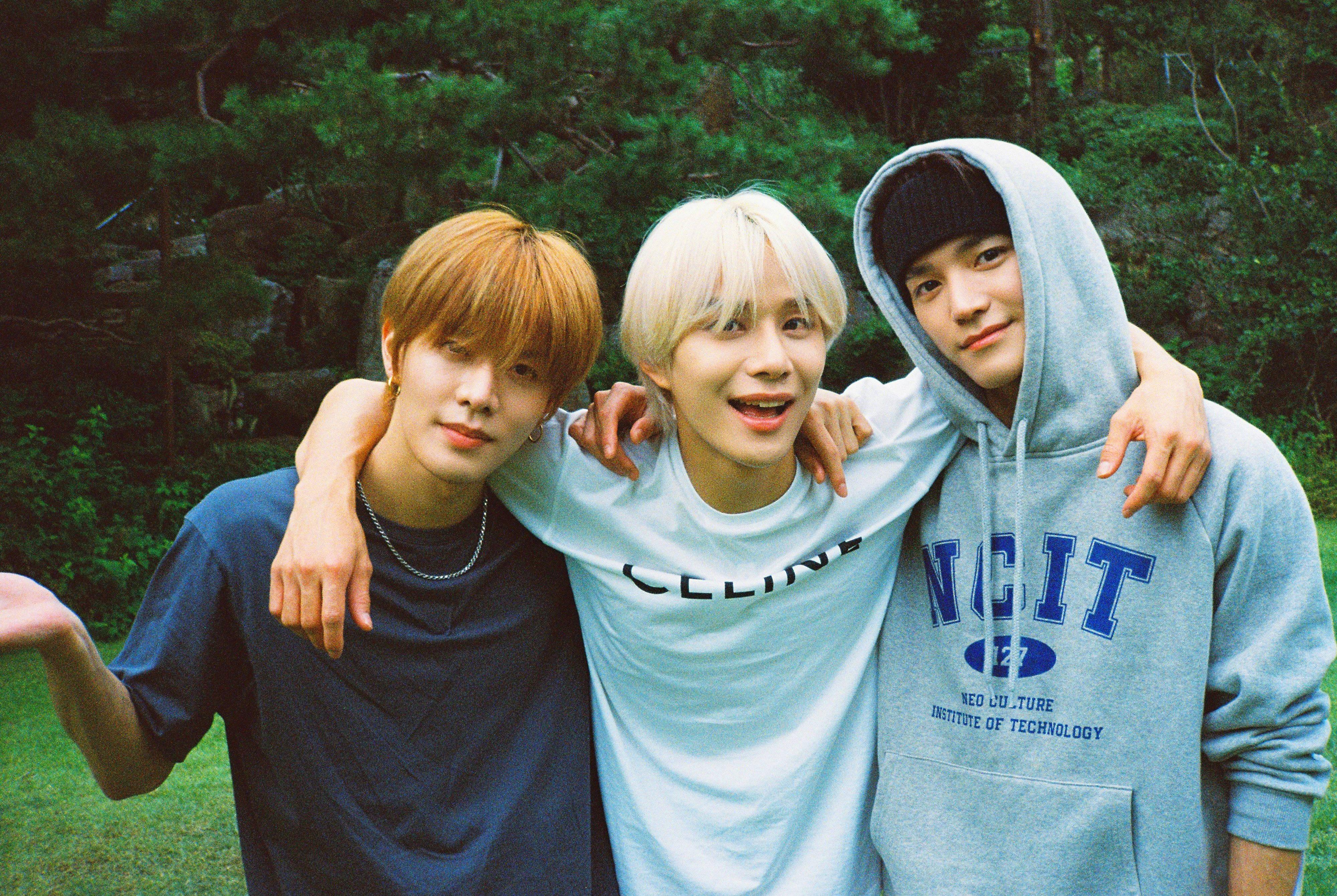 4000x2681 Download Nct 127 Yuta Jungwoo Taeyong Stick Together 2021 Wallpaper
