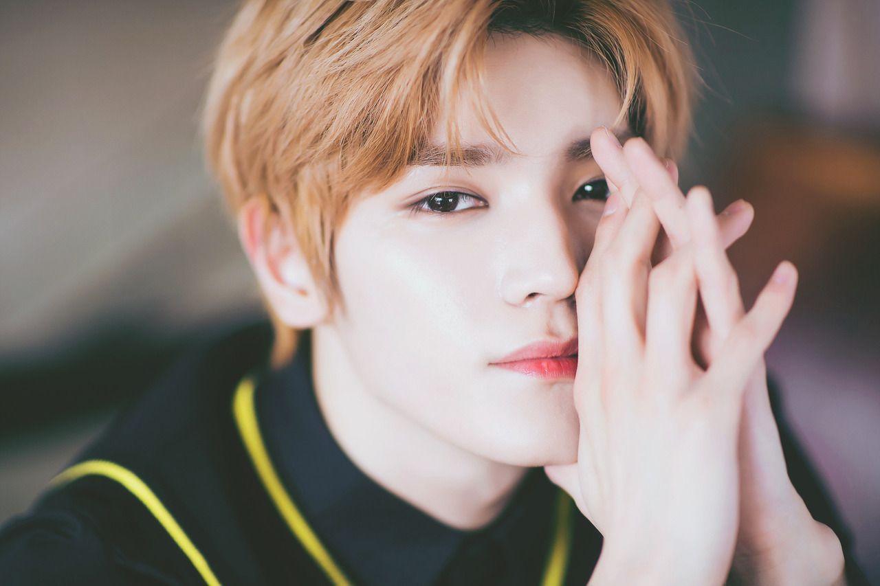 1280x853 Taeyong Desktop Wallpaper