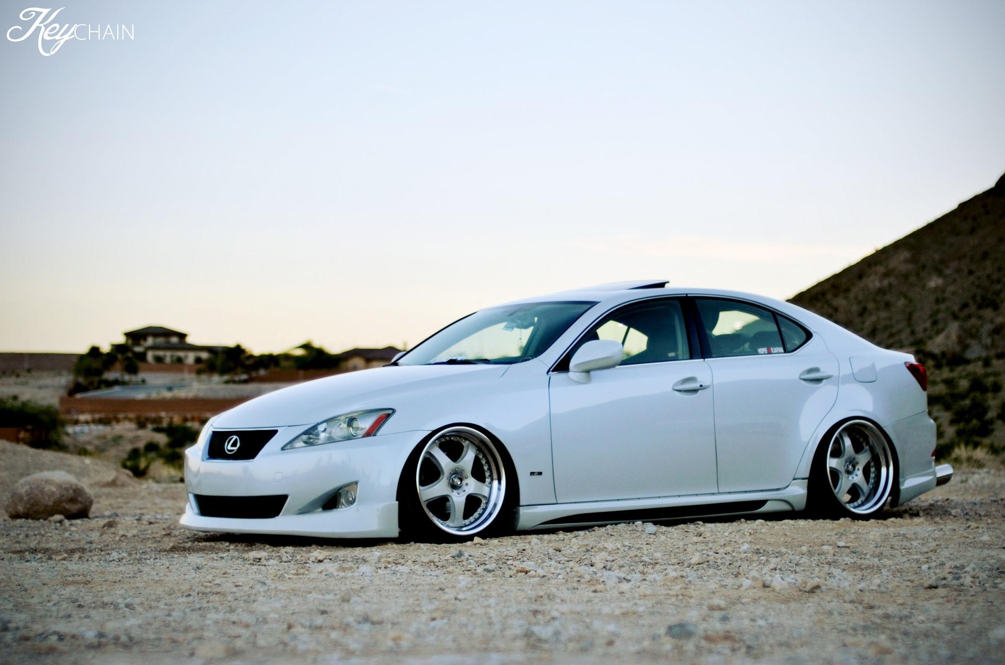 2048x1356 IS Sky, Lexus, White, Side Gallery HD Wallpaper