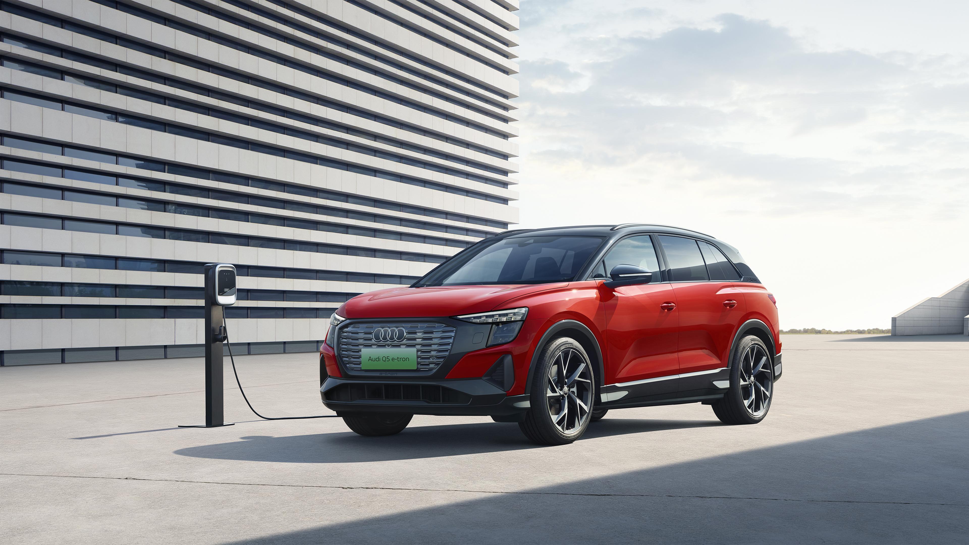 3840x2160 Audi Q5 50 E Tron Quattro 2022 4K Wallpaper Car Wallpaper