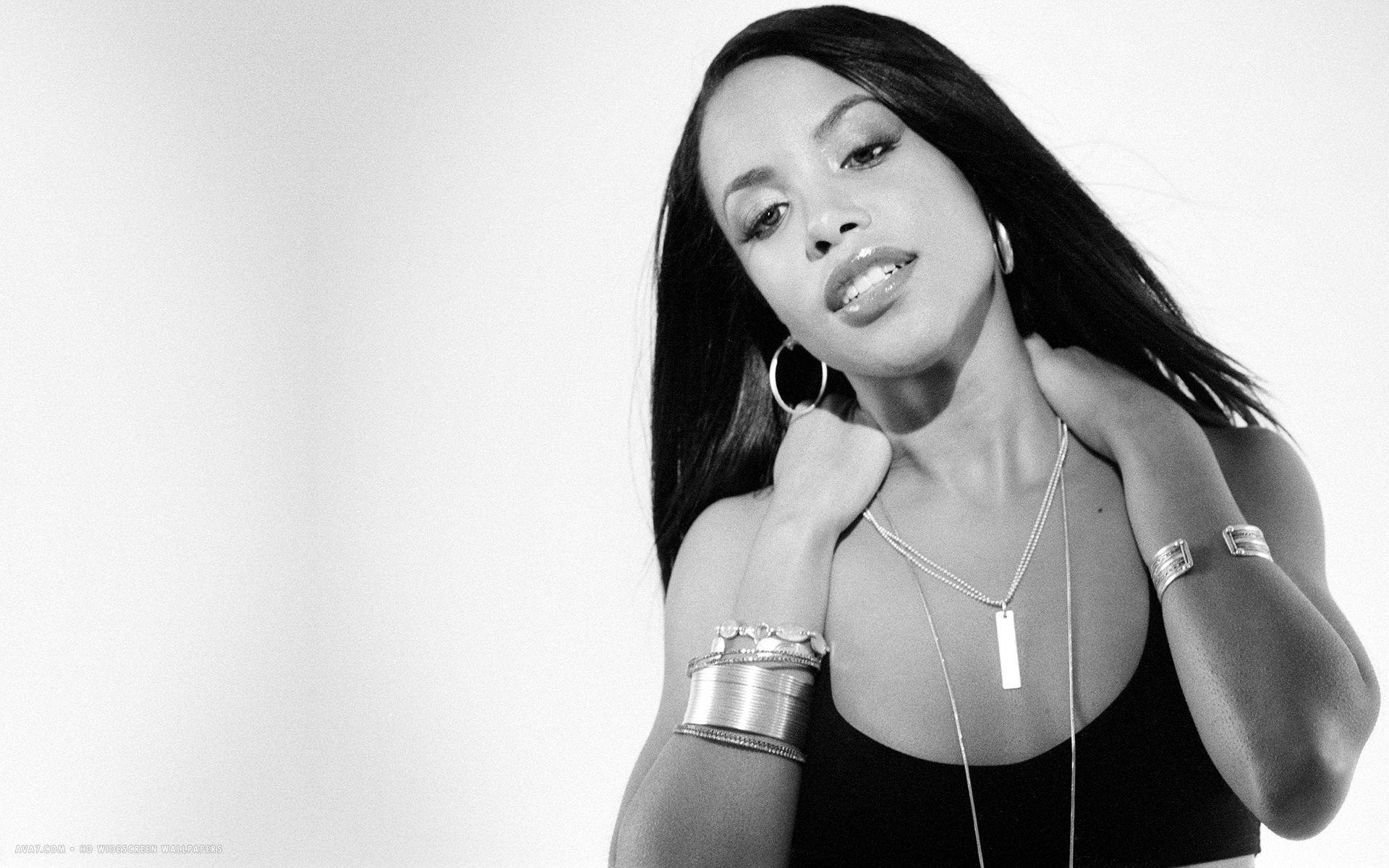 Aaliyah Wallpapers - Top Free Aaliyah Backgrounds - WallpaperAccess