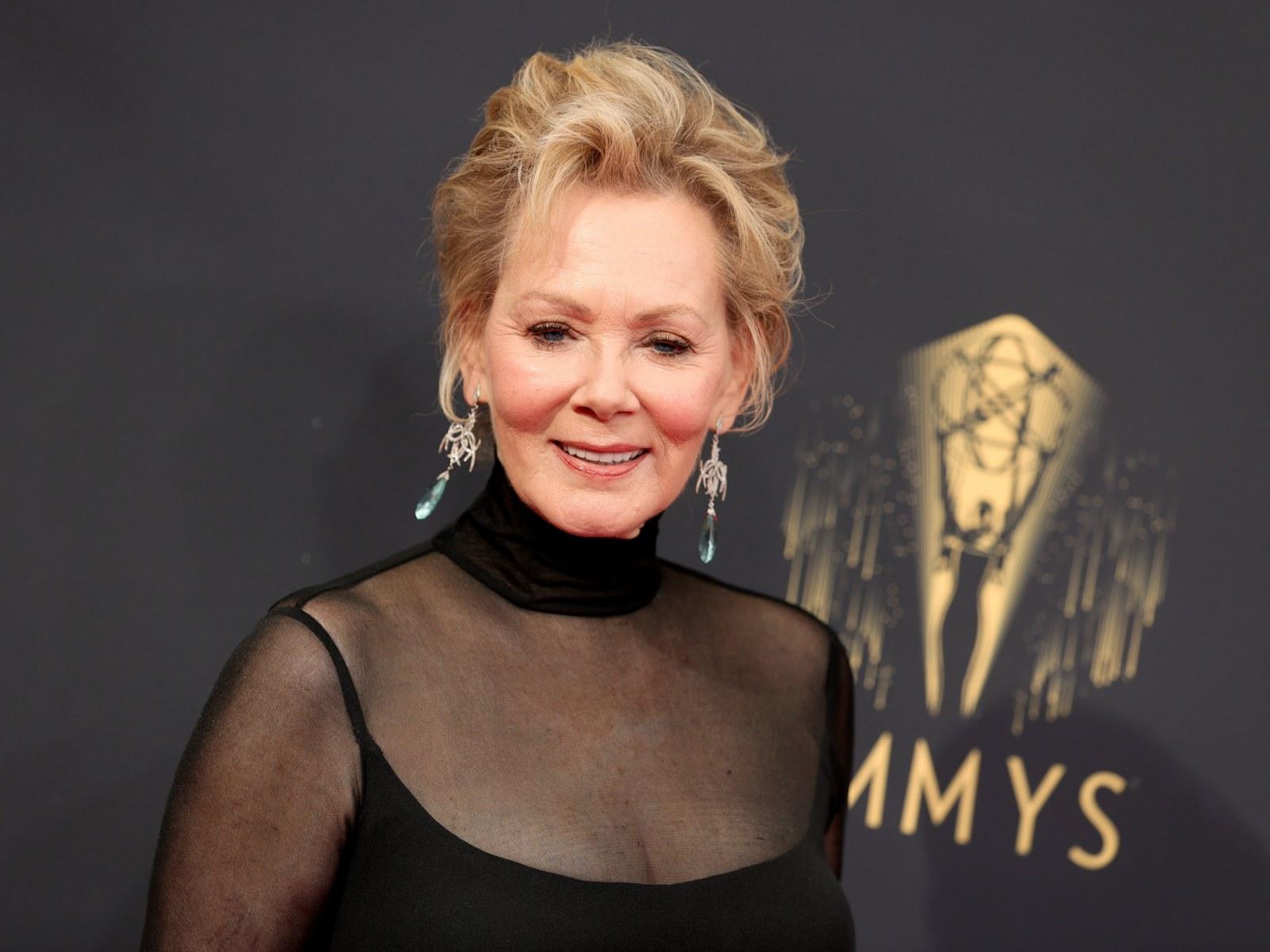 1600x1200 Jean Smart's Emmy Speech in Full as 'Hacks' Star Honors Late Husband
