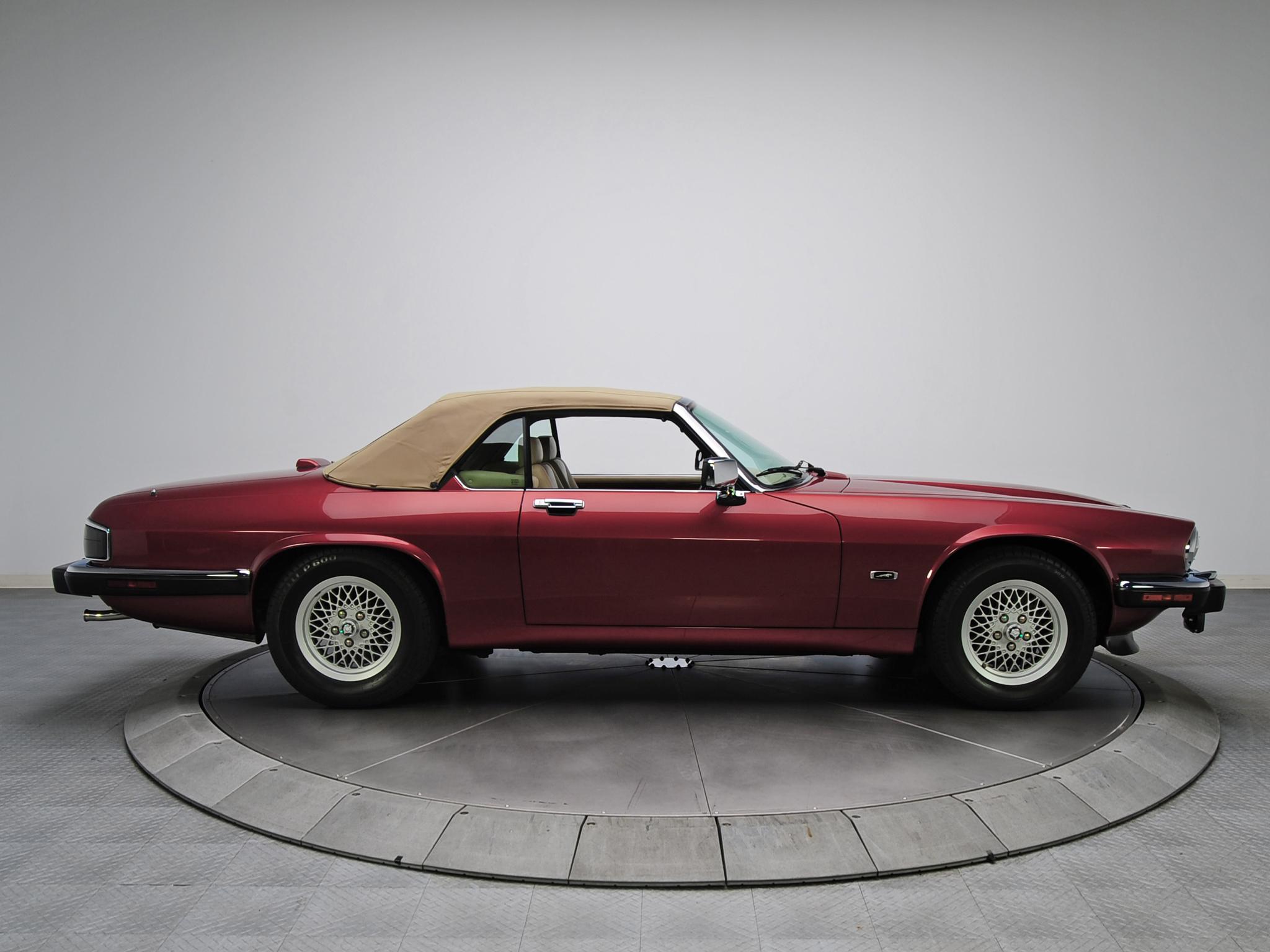 2048x1536 Jaguar, Xjs, Convertible, Luxury Wallpaper HD / Desktop and Mobile Background