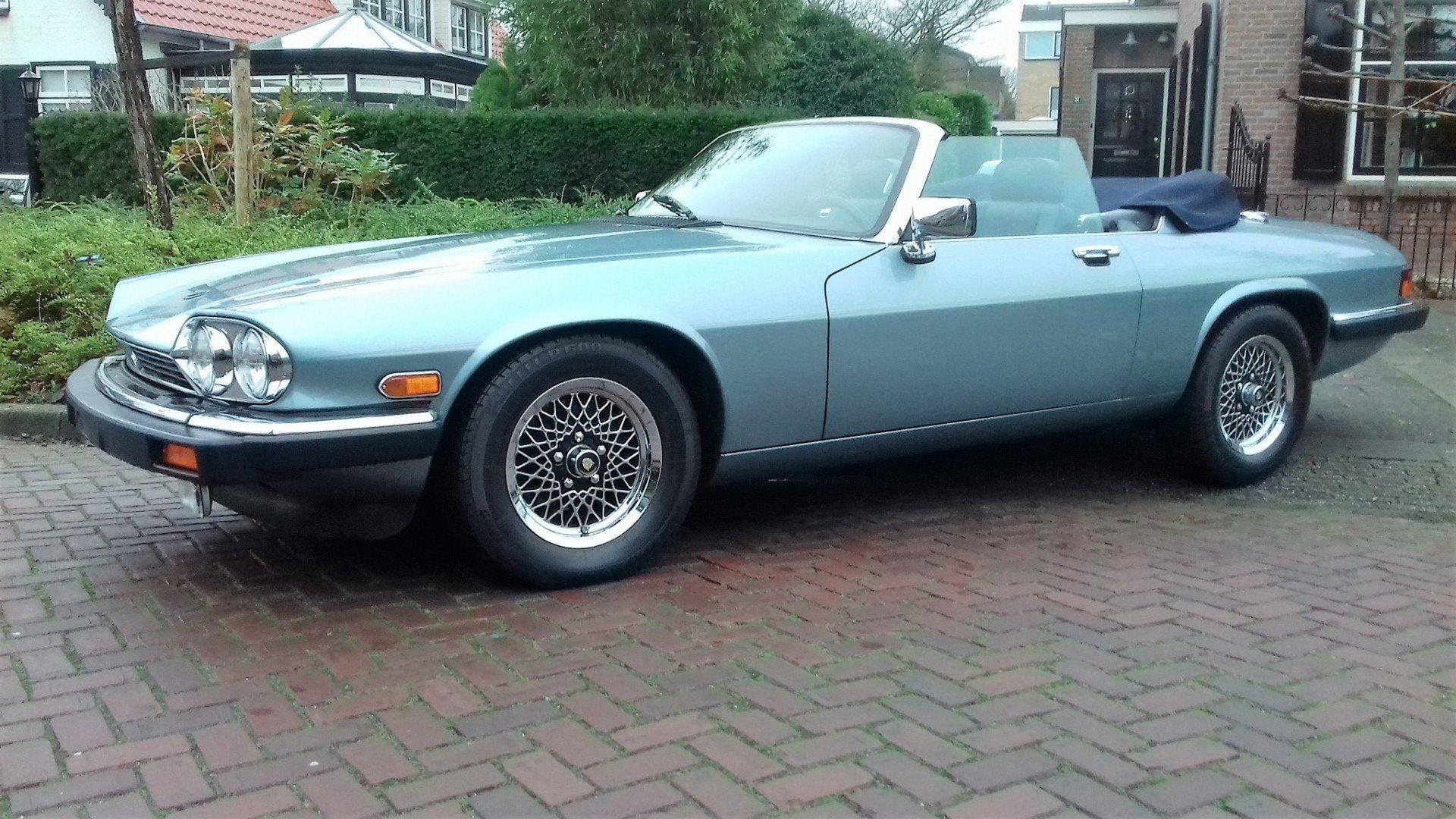 1920x1080 Jaguar XJS HD Wallpaper and Background