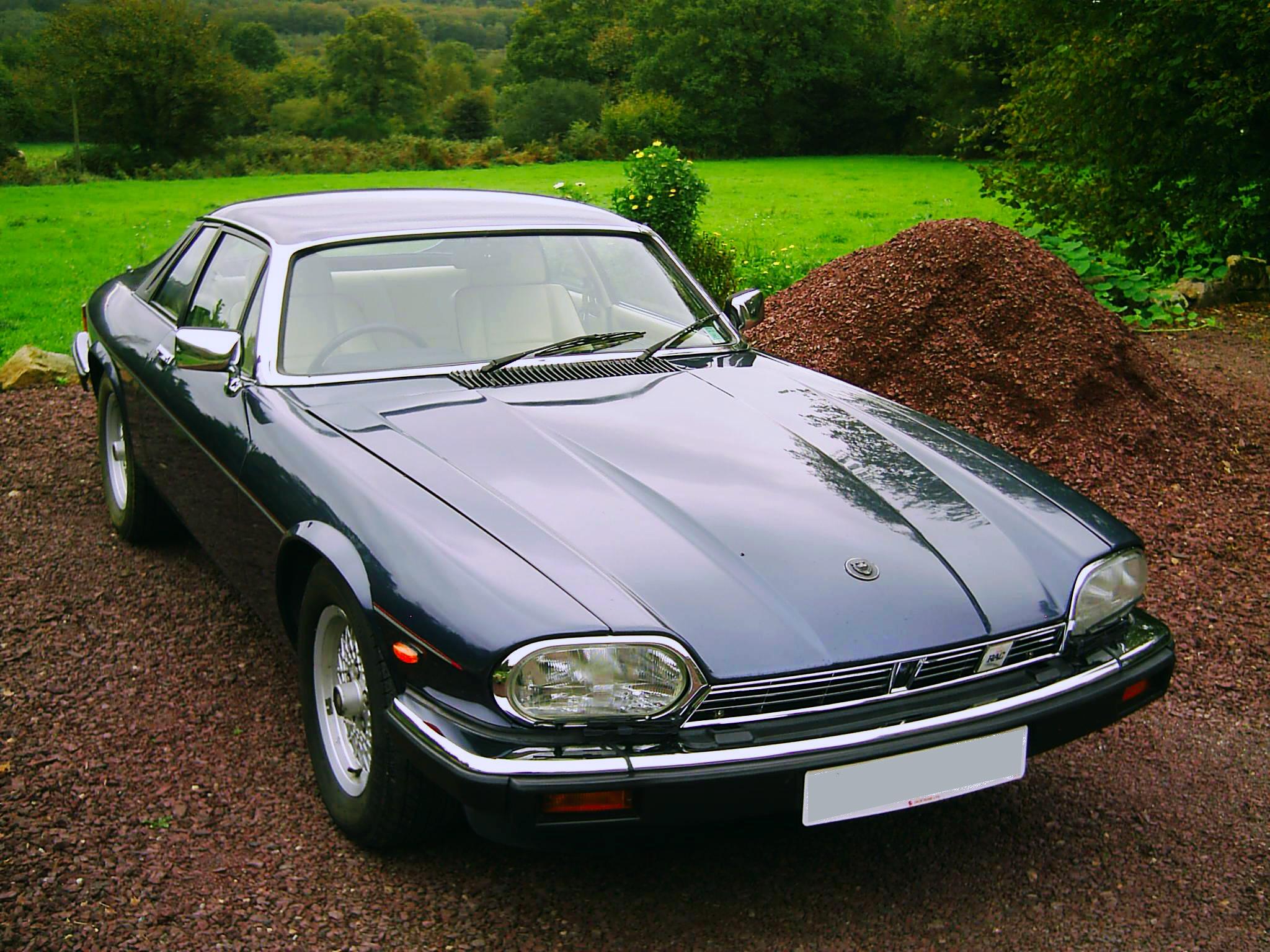 2048x1536 Jaguar XJS