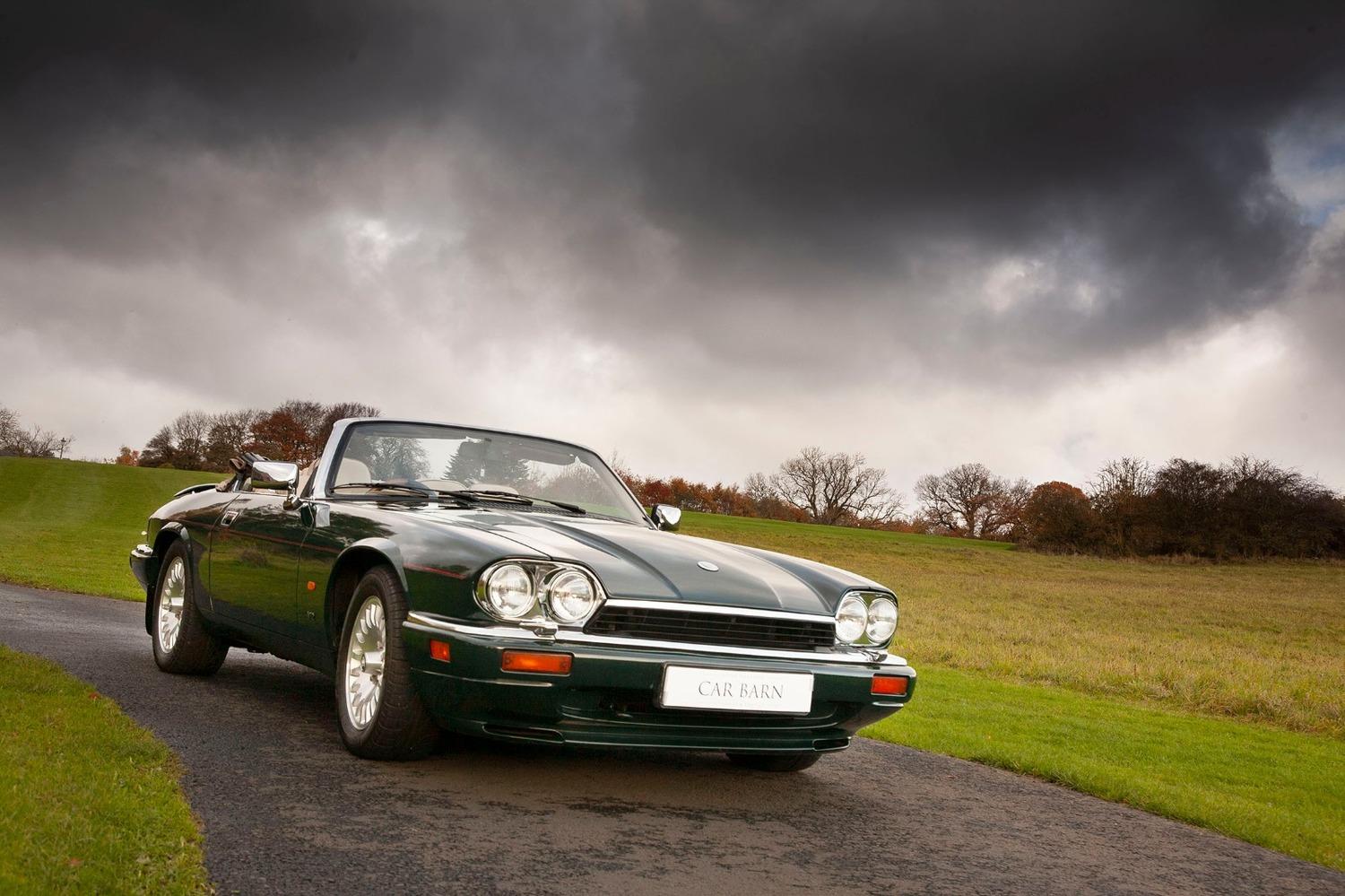 1500x999 Jaguar XJS V12 Convertible AW07119A