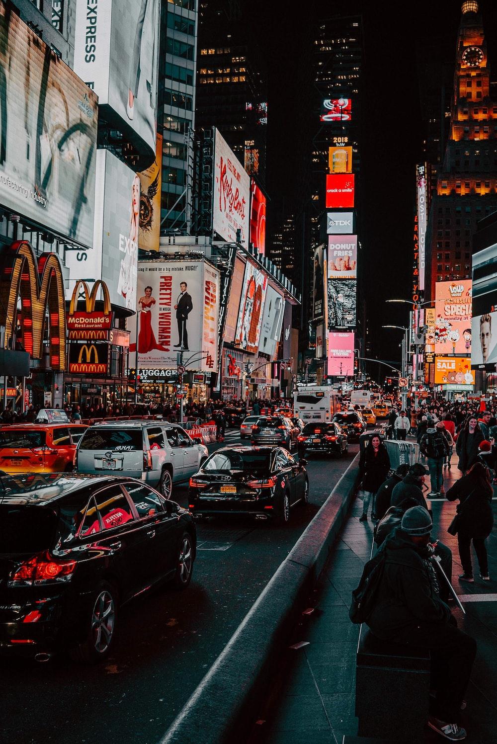 1000x1497 Bright City Picture. Download Free Image