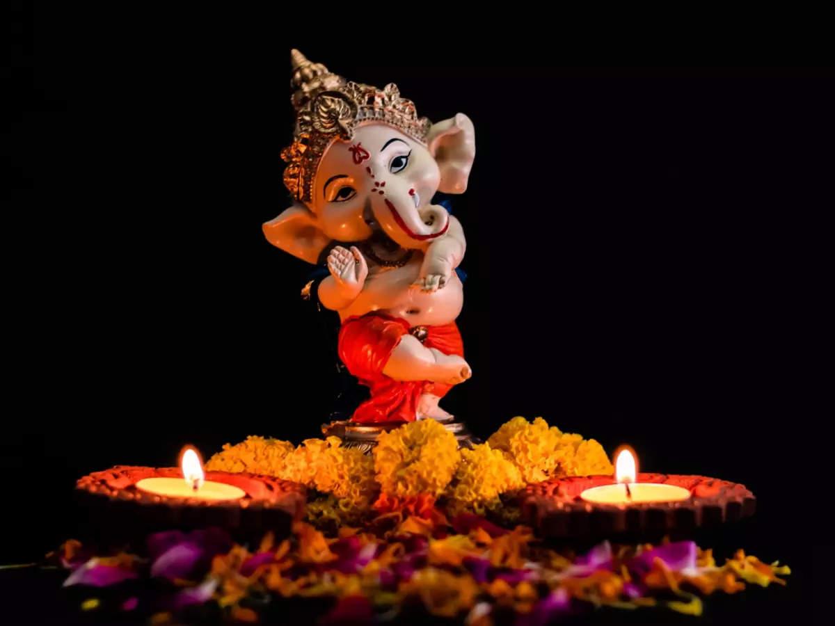 Cute Ganesh Wallpapers Top Free Cute Ganesh Backgrounds WallpaperAccess