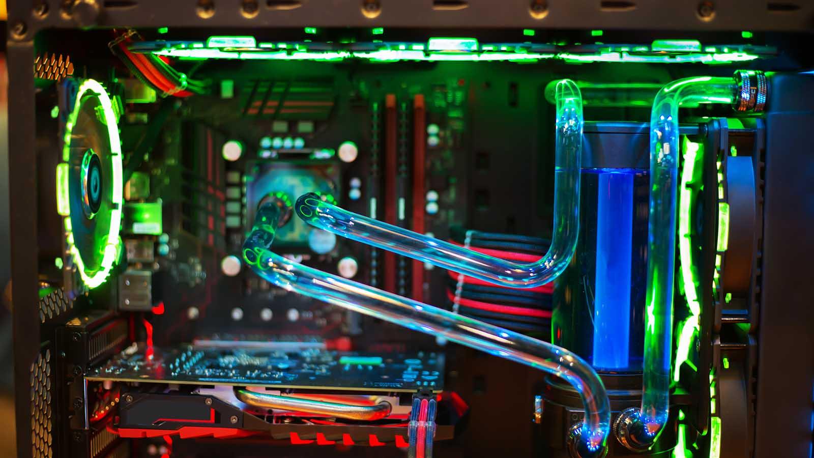 1600x900 How Liquid Cooled PCs Work