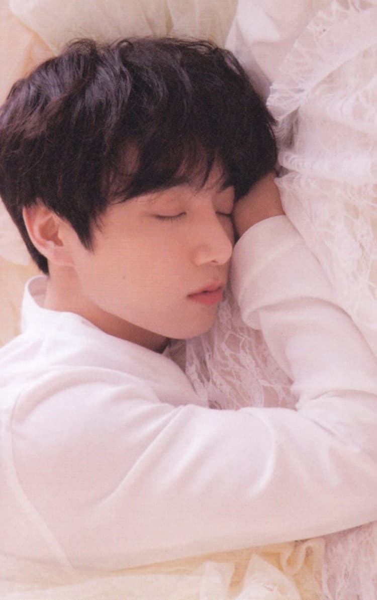 750x1194 Free download JUNGKOOK BTS WALLPAPER discovered by mowollena [750x1194] for your Desktop, Mobile & Tablet. Explore Jungkook BTS Wallpaper. BTS Wallpaper, Jungkook Abs Wallpaper, BTS Jungkook Persona Wallpaper