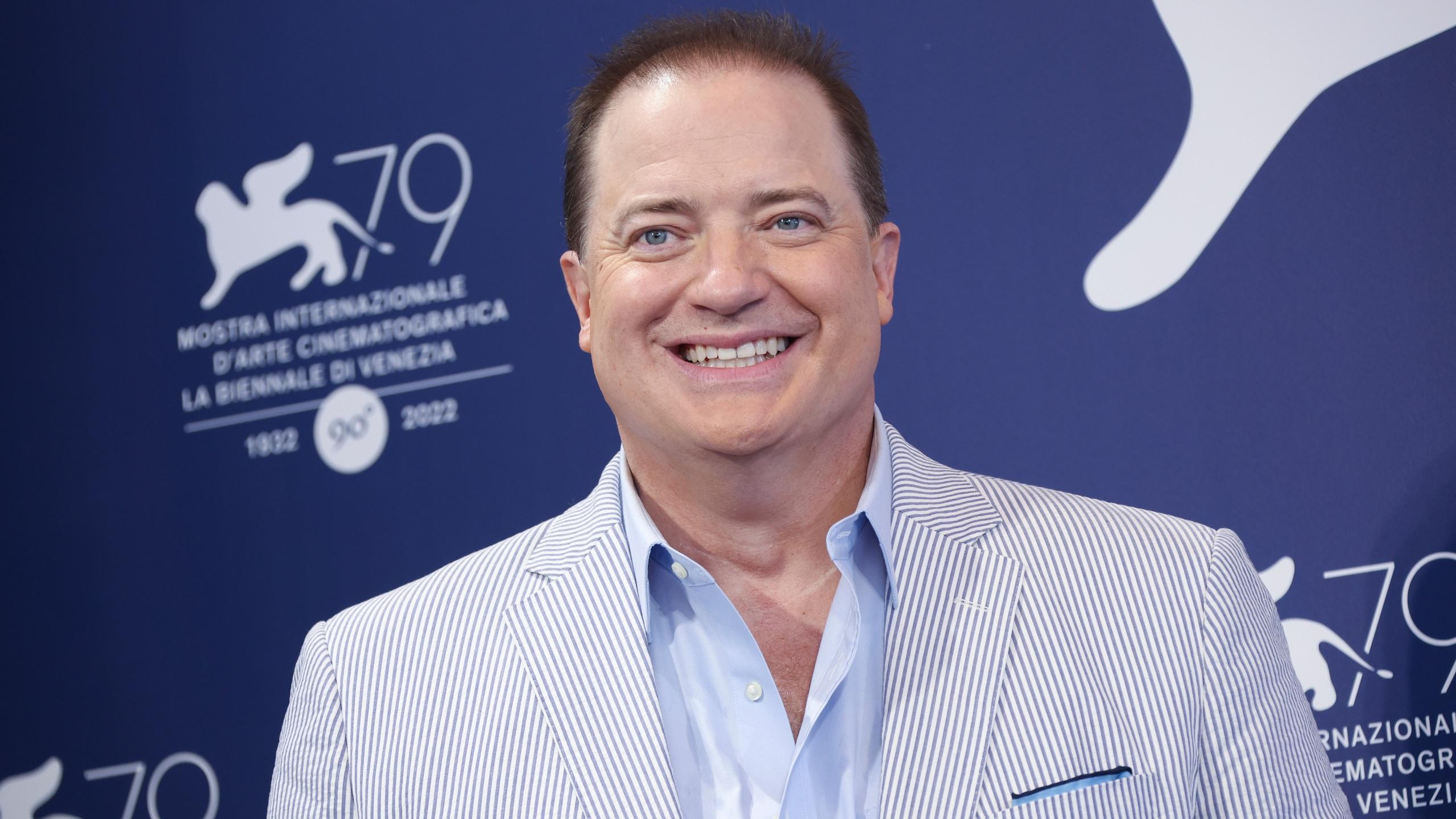 2560x1440 Brendan Fraser celebrated for comeback role in 'The Whale'