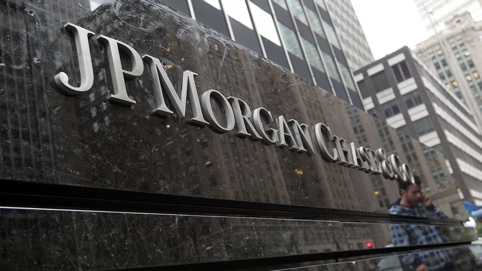 1920x1080 JPMorgan creates blockchain unit, says the technology nears profits