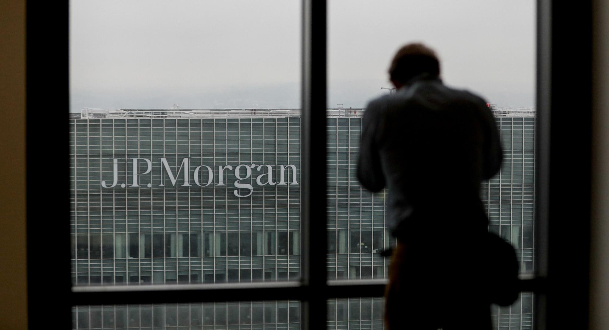 2000x1084 JPMorgan Is Hiring 190 Bankers, Support Staff to Combat Burnout