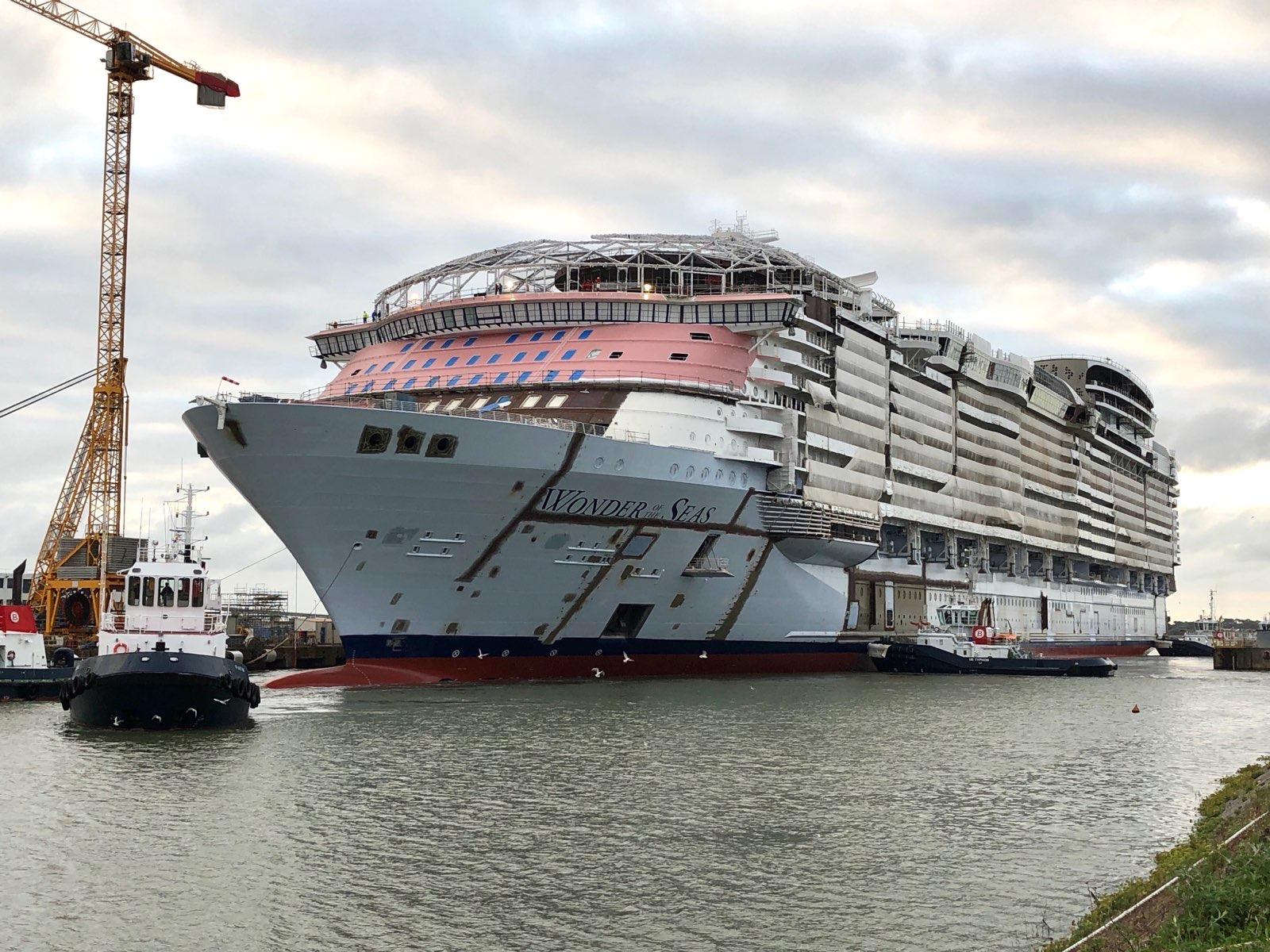 1600x1200 Royal Caribbean Floats Out Wonder of the Seas