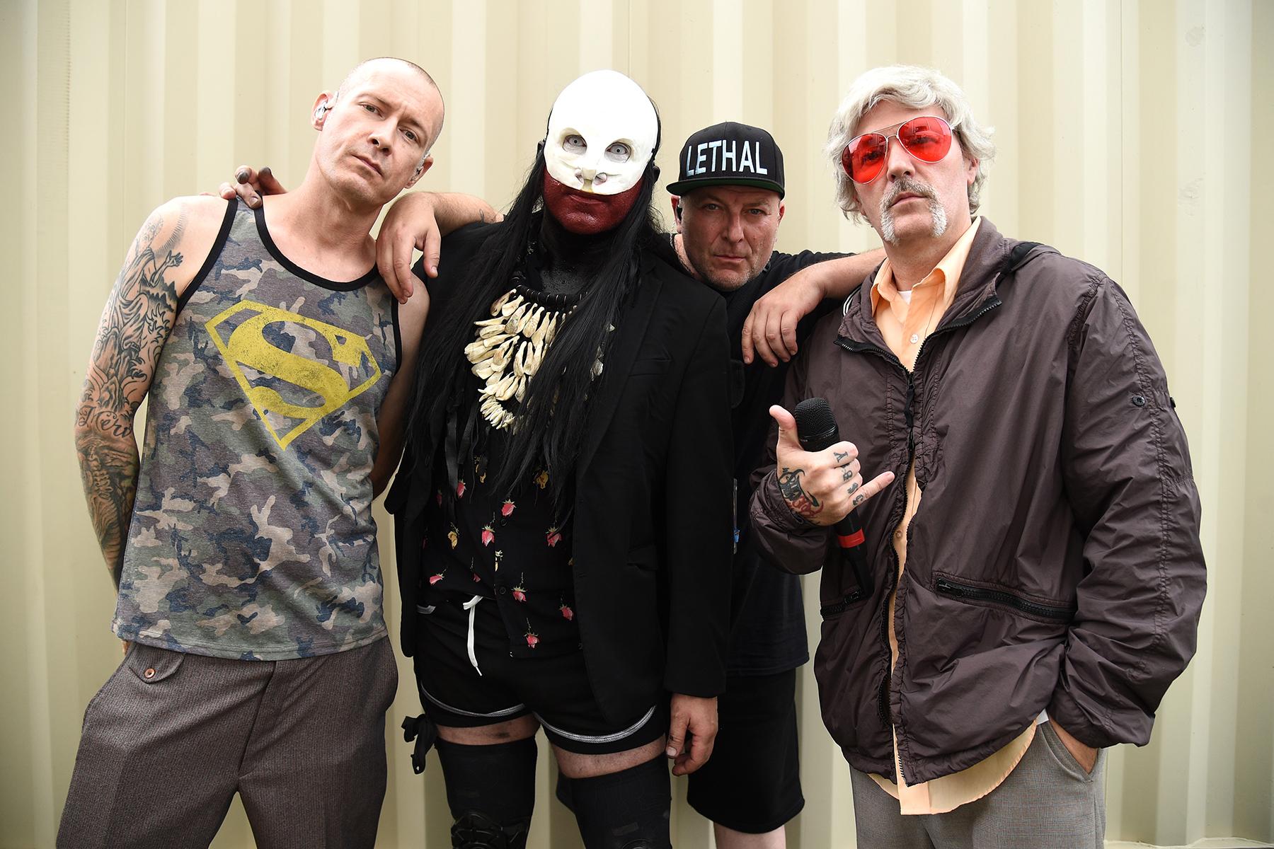 1800x1200 Limp Bizkit Announces 'Still Sucks' Tour Starting in April