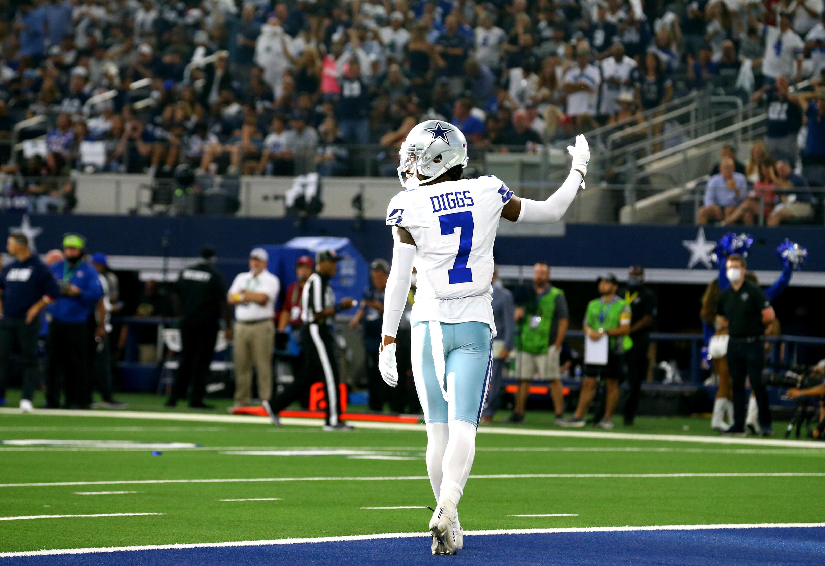 3200x2194 Dallas Cowboys: Trevon Diggs continues to elevate into elite company