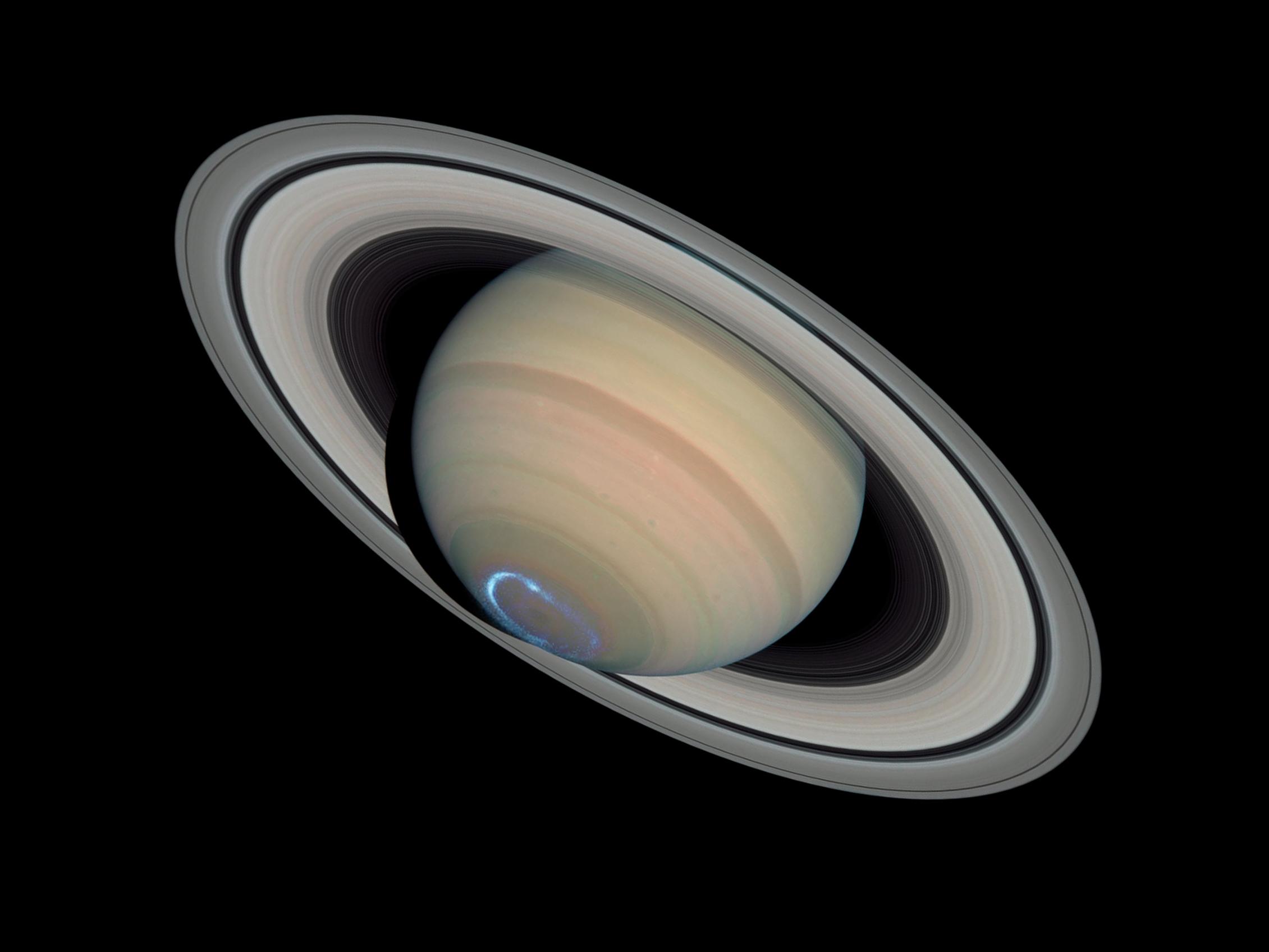 2261x1696 Saturn:Saturn and Its Aurora (Hubble)
