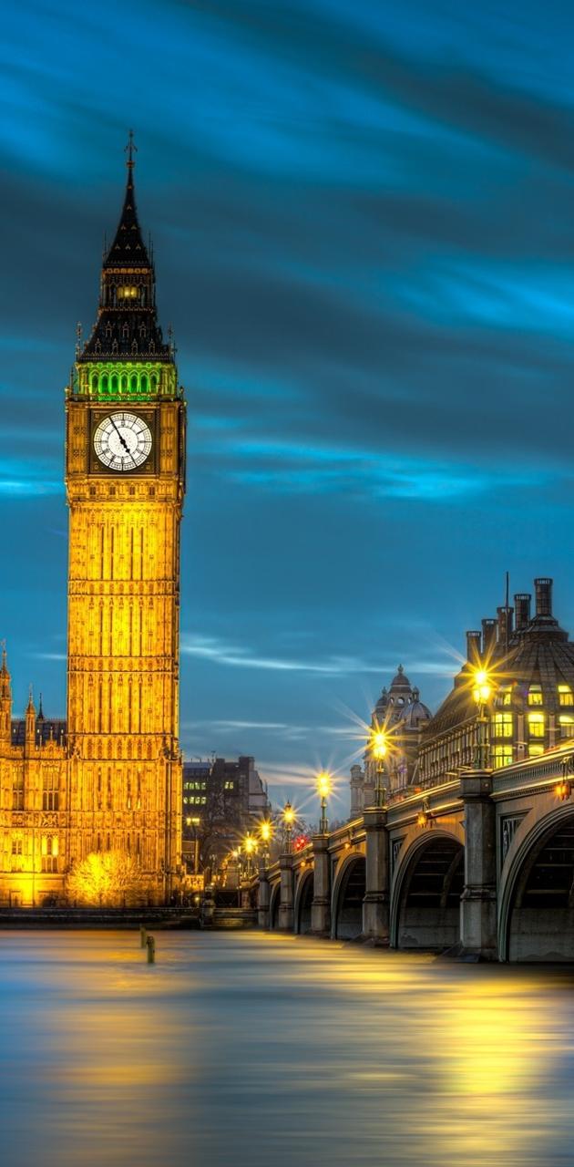 630x1280 London night wallpaper