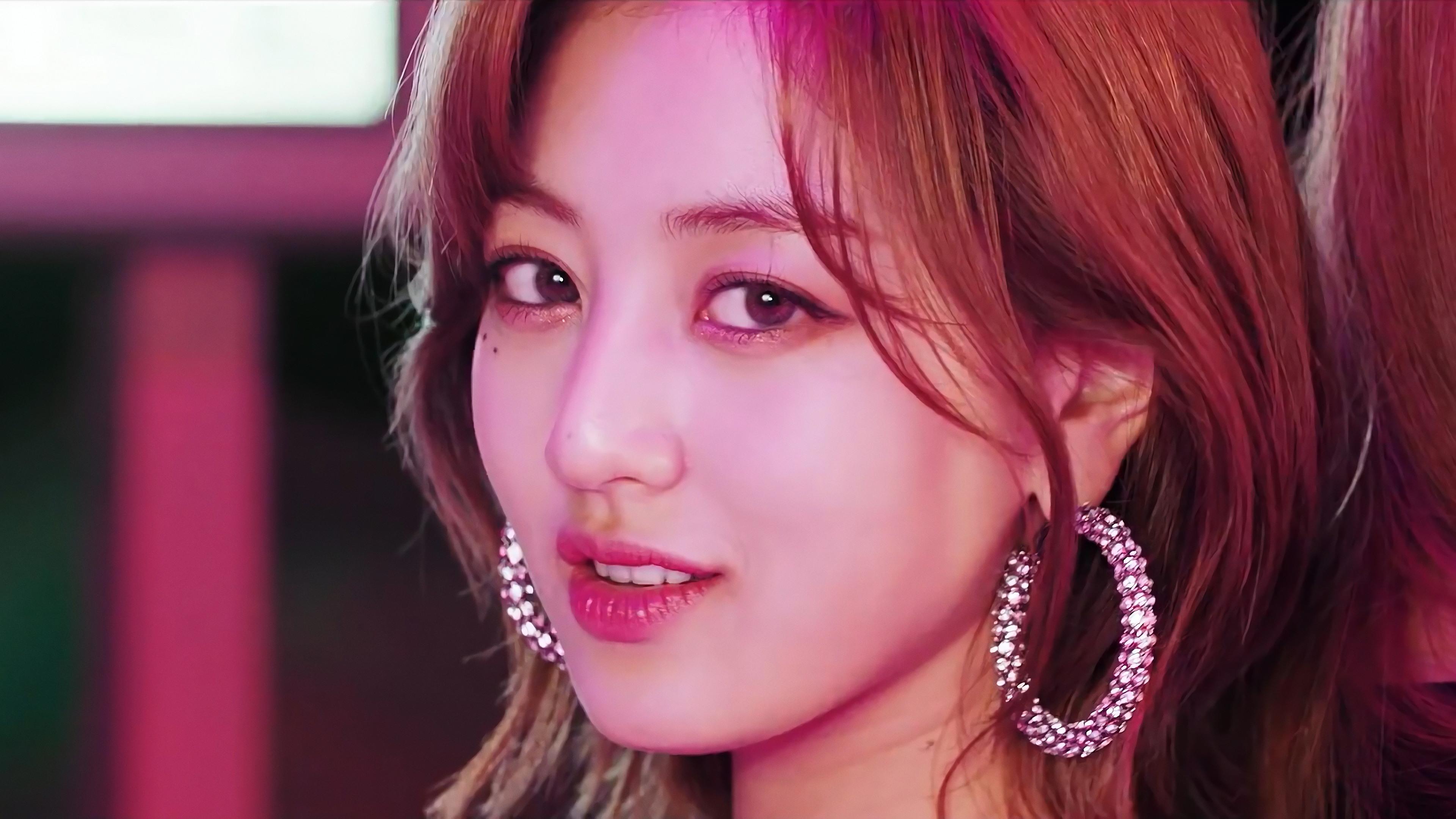 3840x2160 TWICE, Breakthrough, Jihyo, 4K Gallery HD Wallpaper