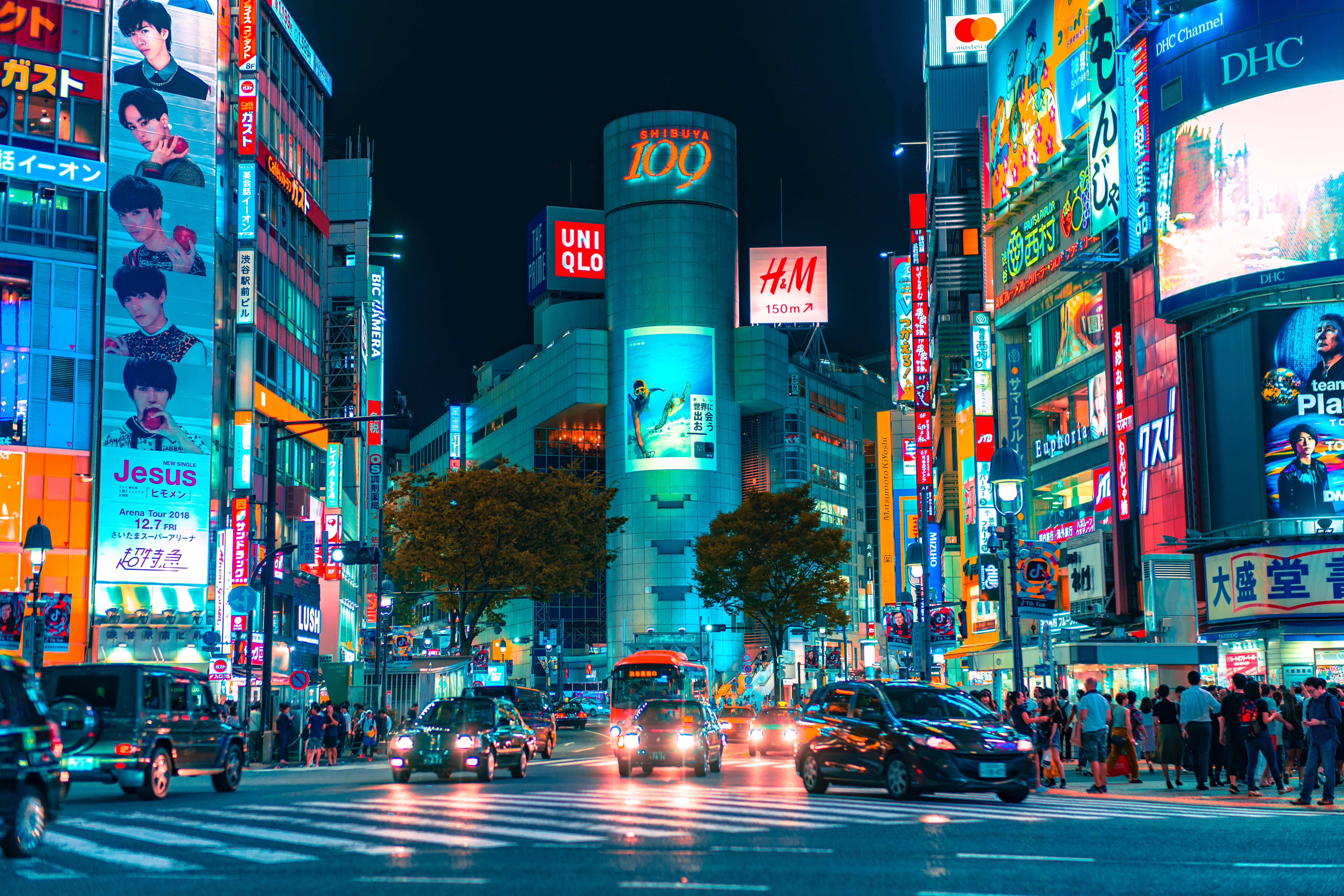7931x5290 Download Japanese HD Shibuya109 Tokyo Shopping Mall Wallpaper