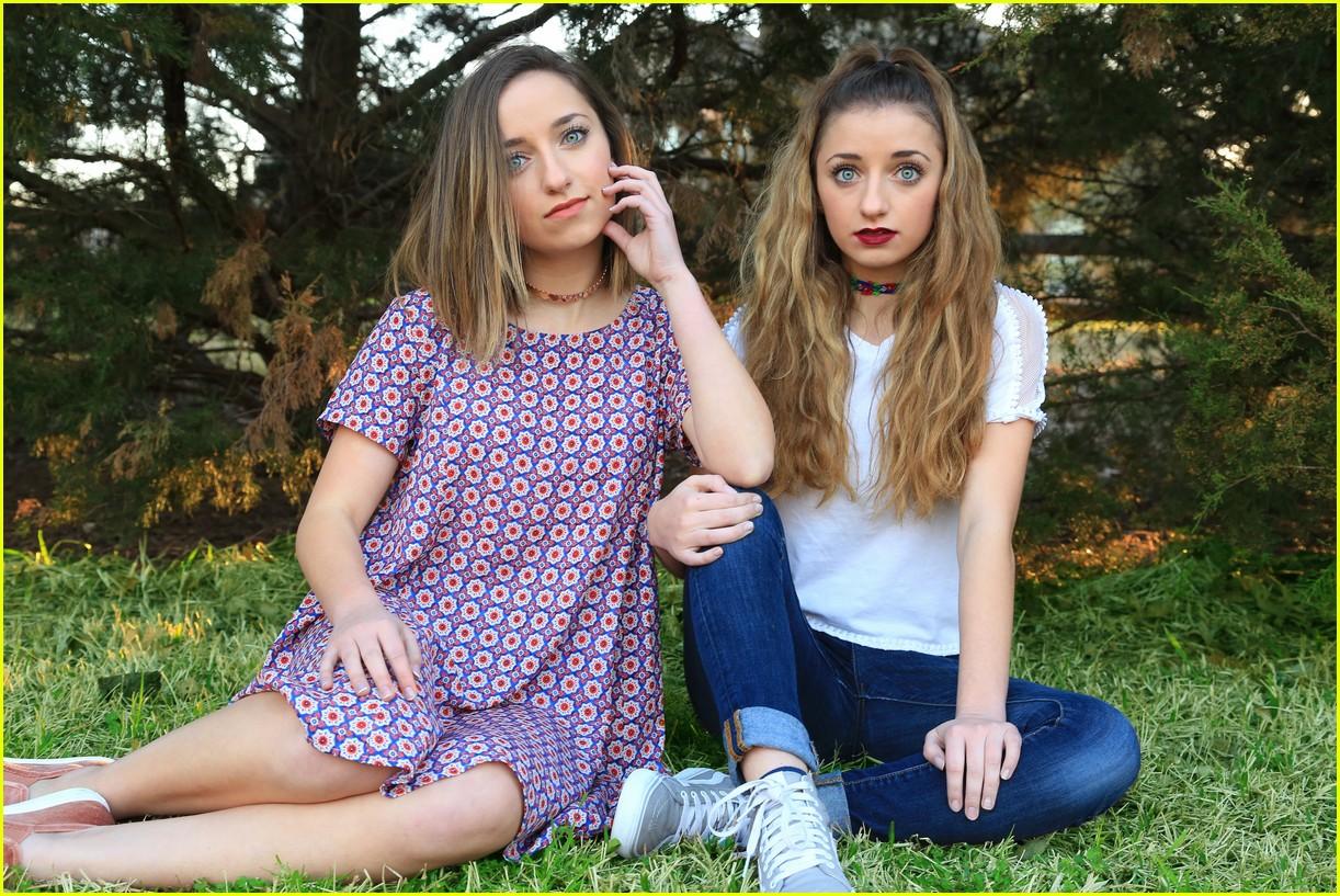 1222x817 Discovered: Brooklyn & Bailey Debut First Single 'Dance Like Me': Photo 1072800. Brooklyn & Bailey, Discovered, Exclusive, Music Picture. Just Jared Jr
