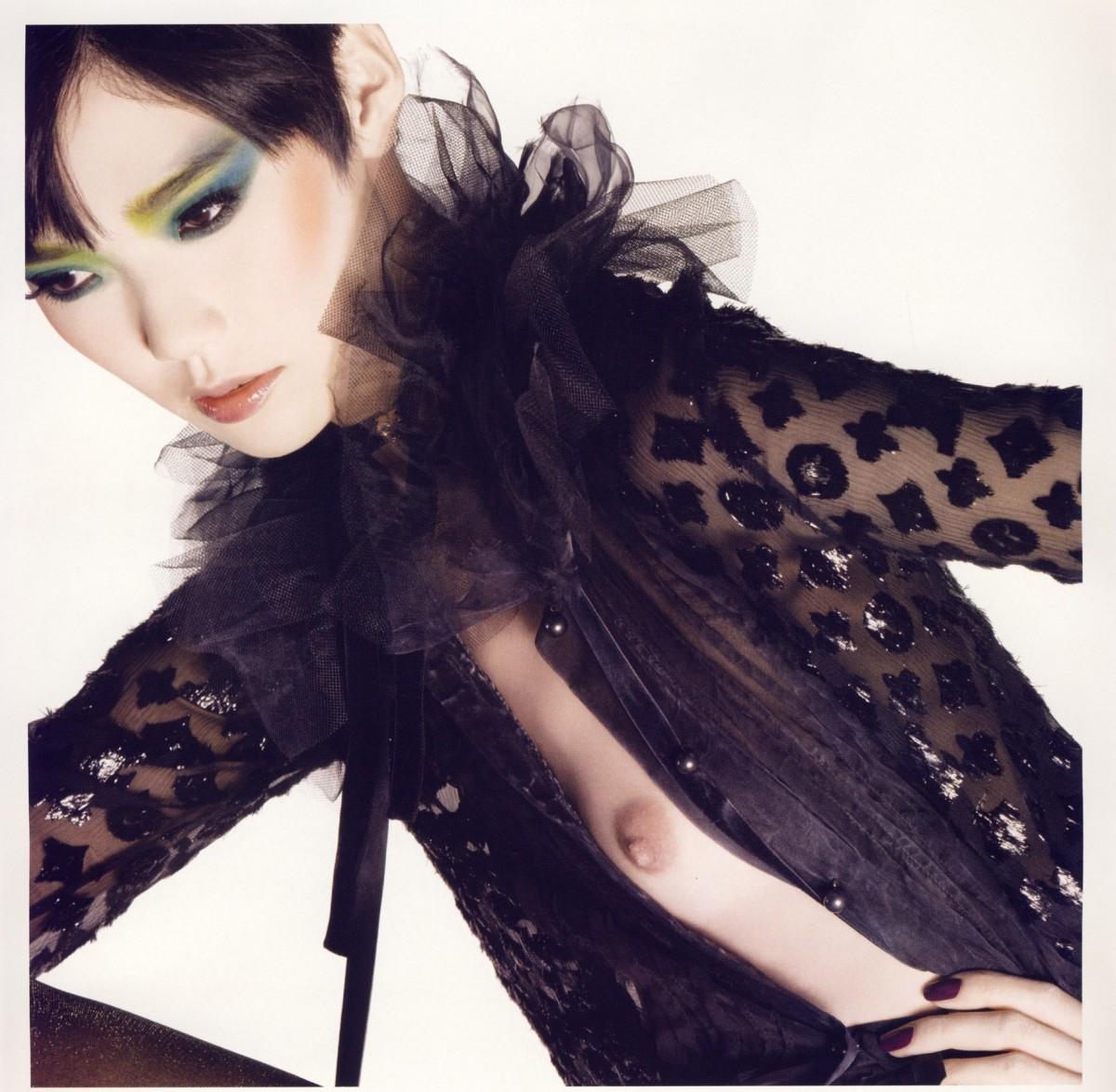 1200x1174 Tao Okamoto Wallpaper