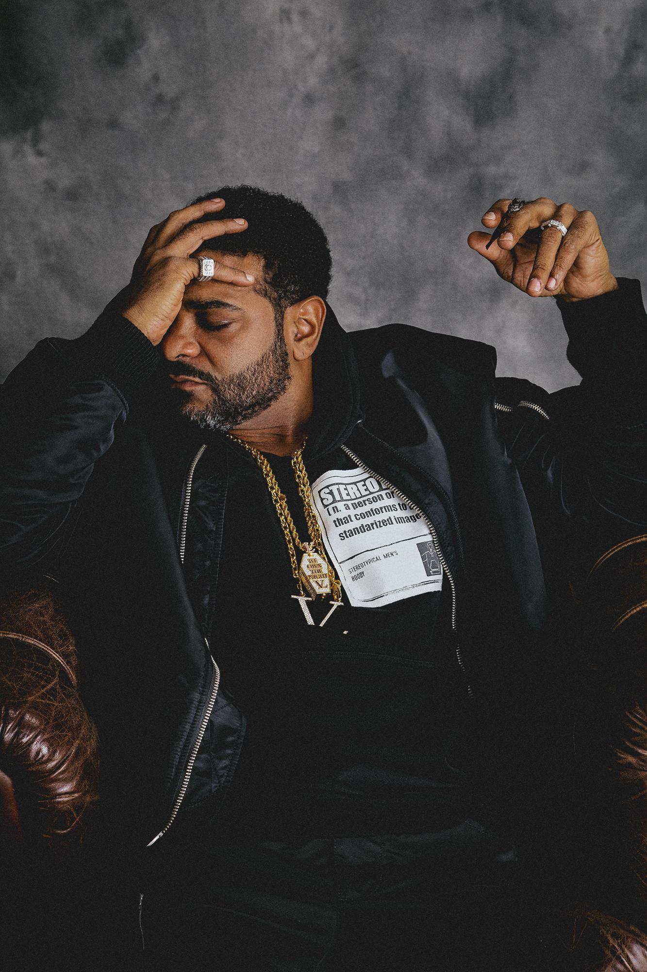1333x2000 Jim Jones