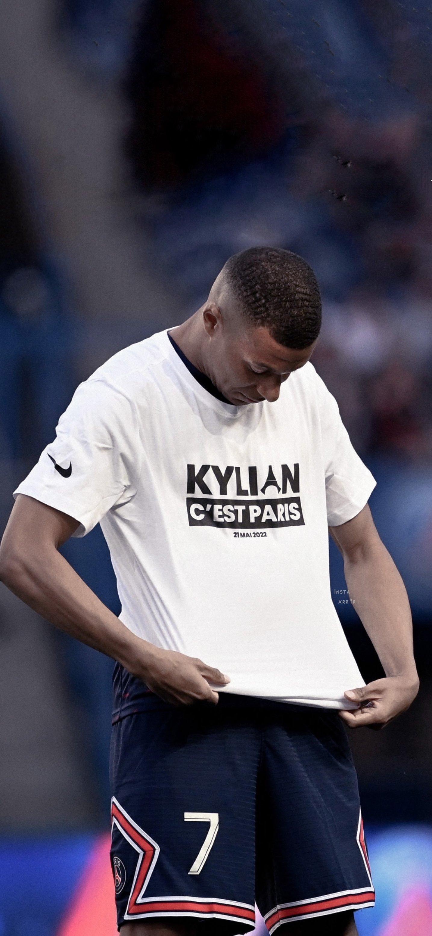 1435x3109 Kylian Mbappe 2023 Wallpaper