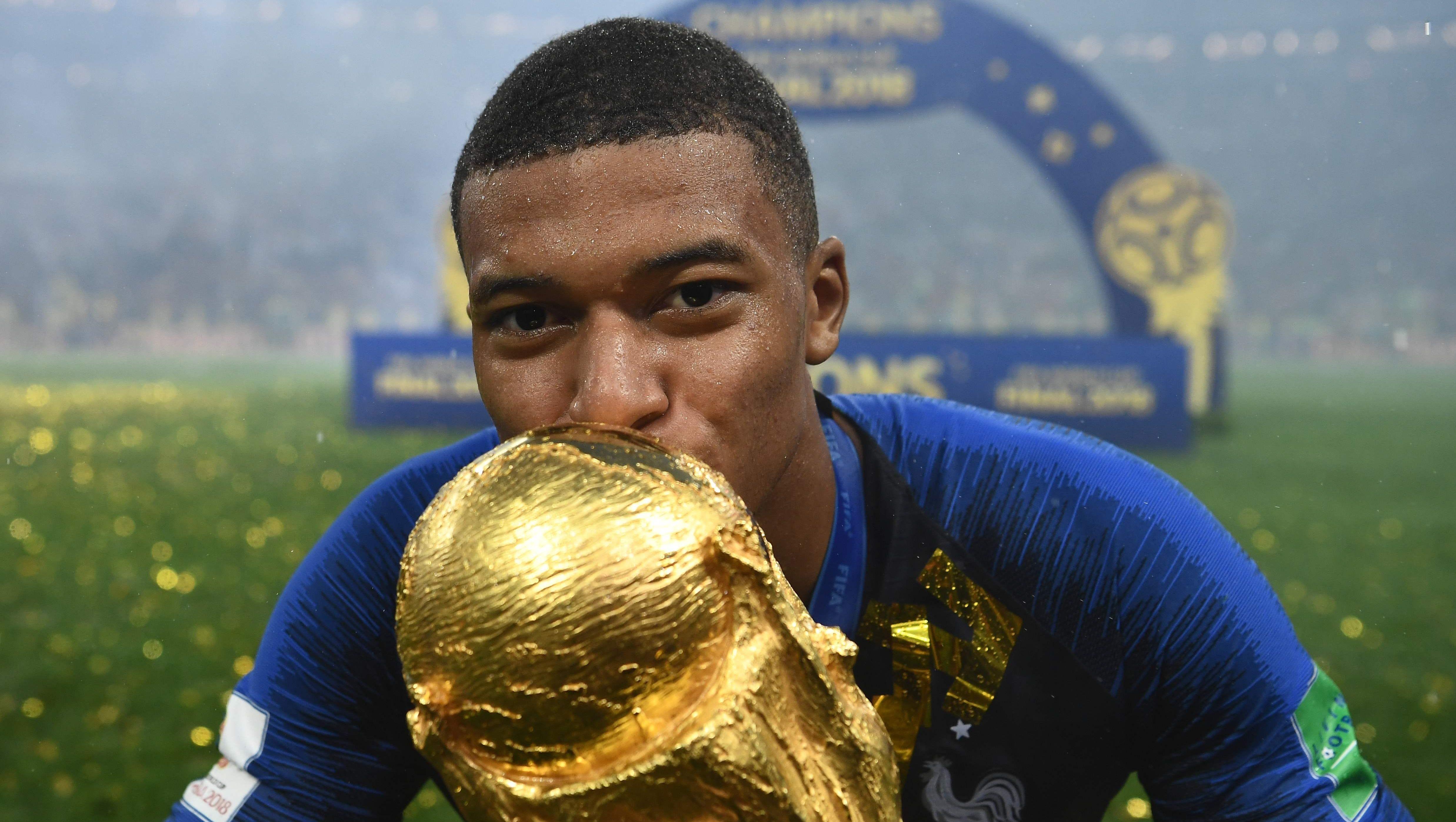 4950x2796 Kylian Mbappé 4K, French, Soccer Gallery HD Wallpaper