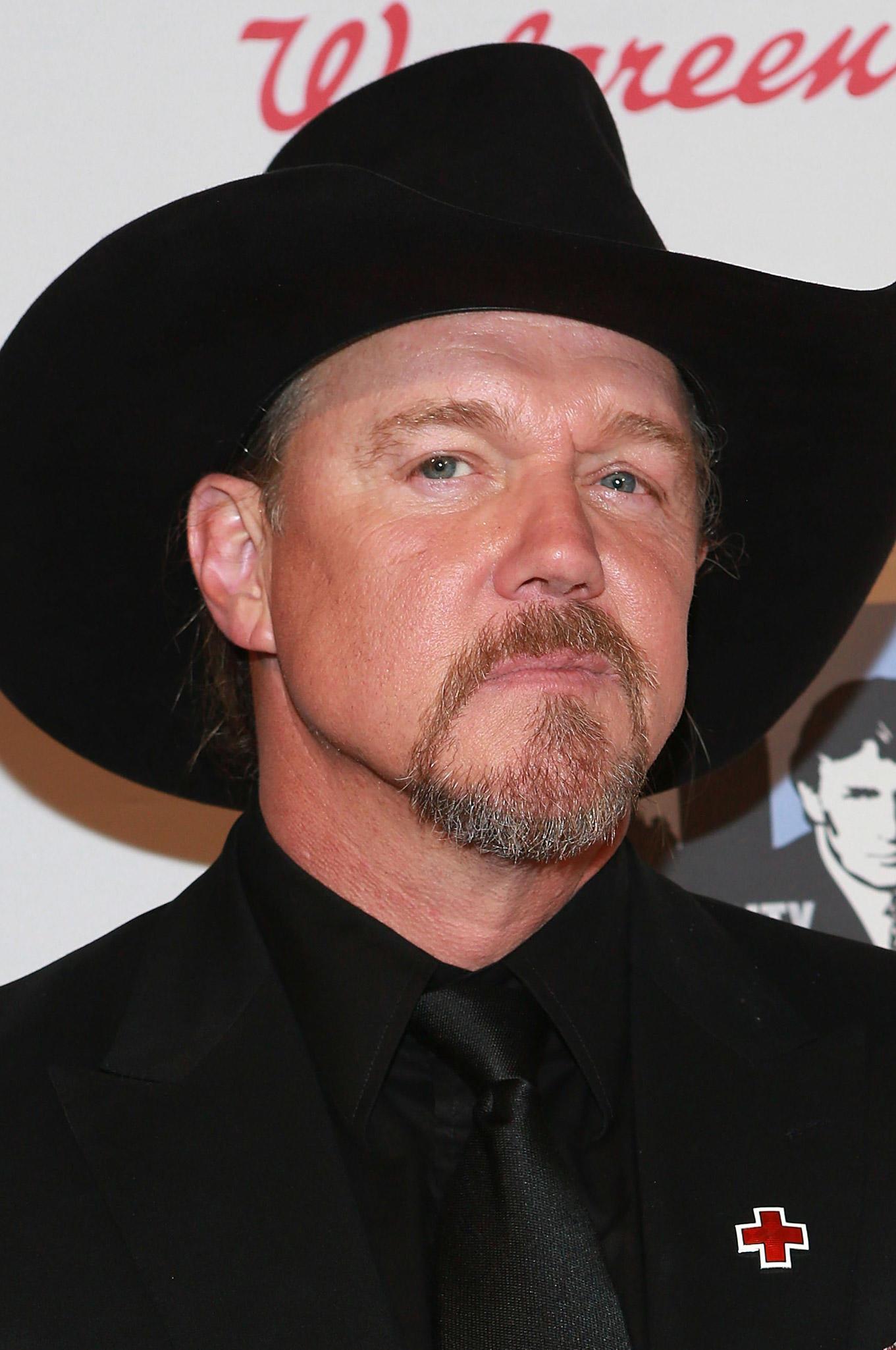 1361x2050 Trace Adkins Picture and Photo