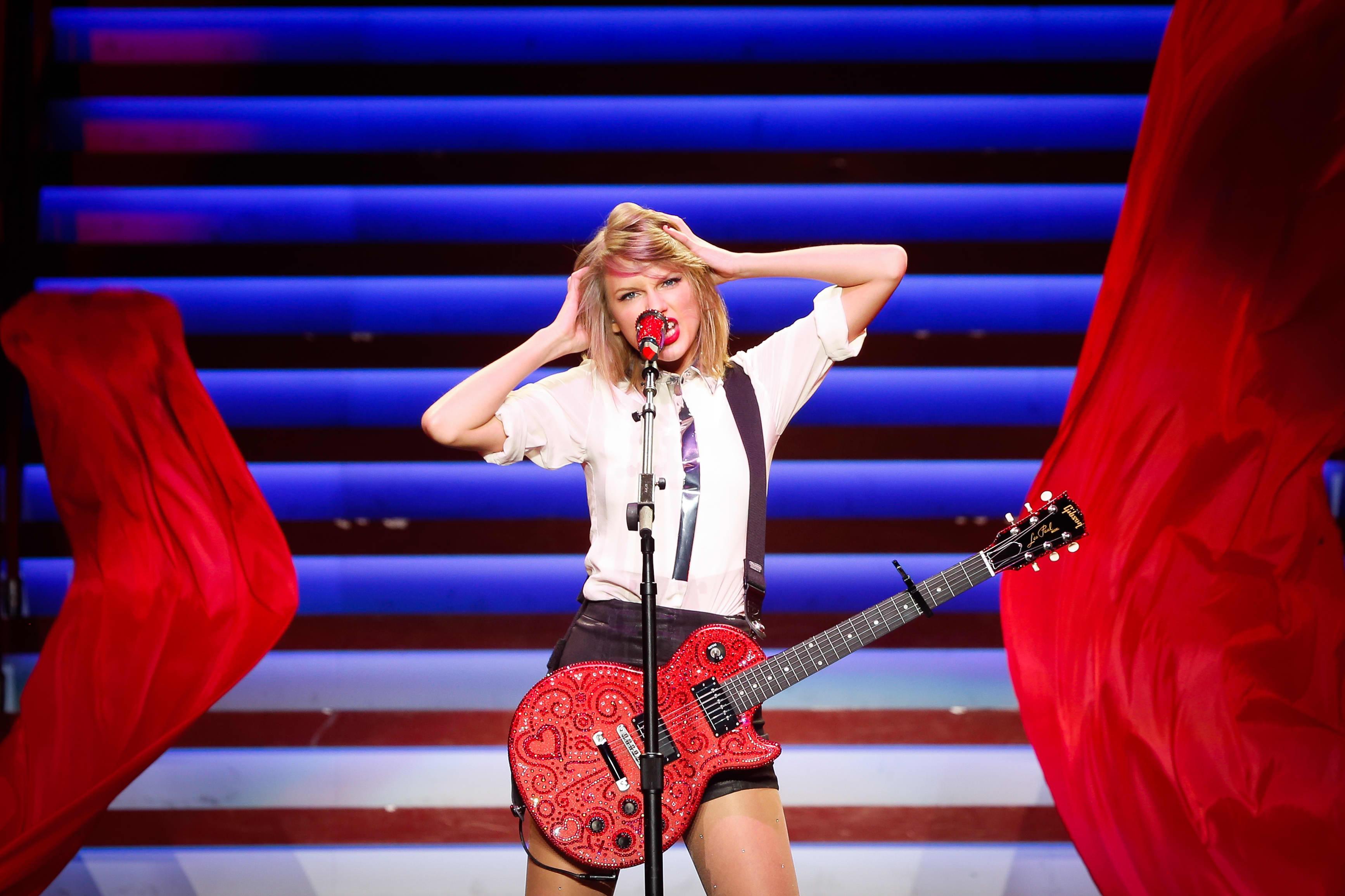 3468x2312 Taylor Swift Announces 'Eras' Tour With 2 Shows in Los Angeles