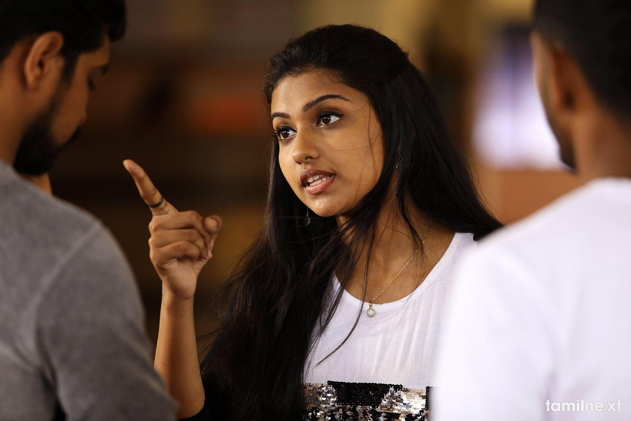 Mamitha Baiju Wallpapers Top Free Mamitha Baiju Backgrounds