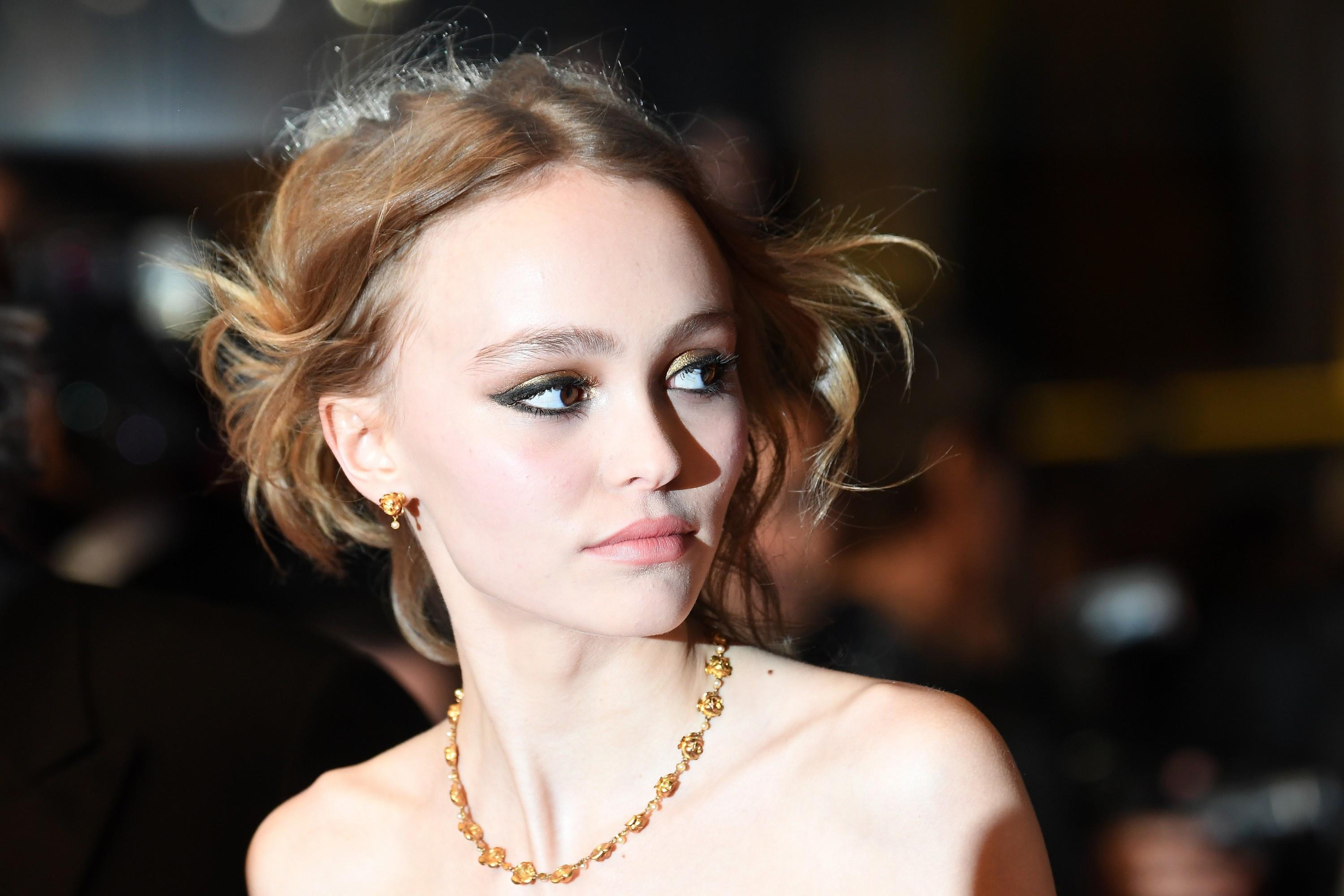 Lily Rose Depp Wallpapers - Top Free Lily Rose Depp Backgrounds