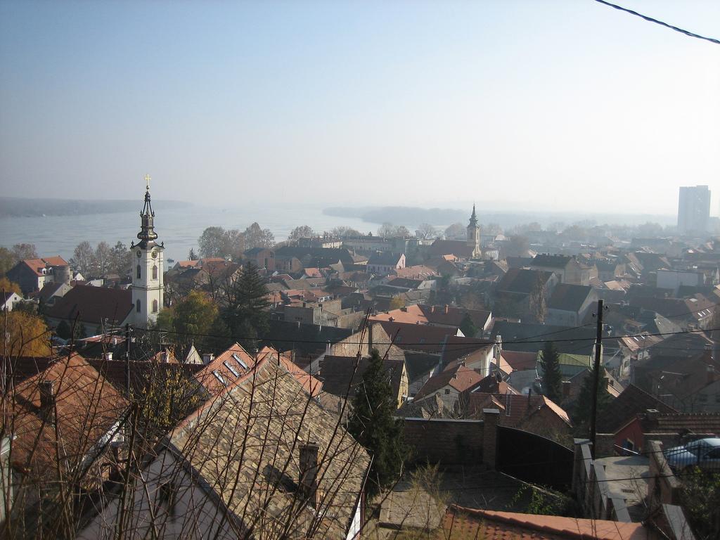 1024x768 Zemun, vue générale depuis la
